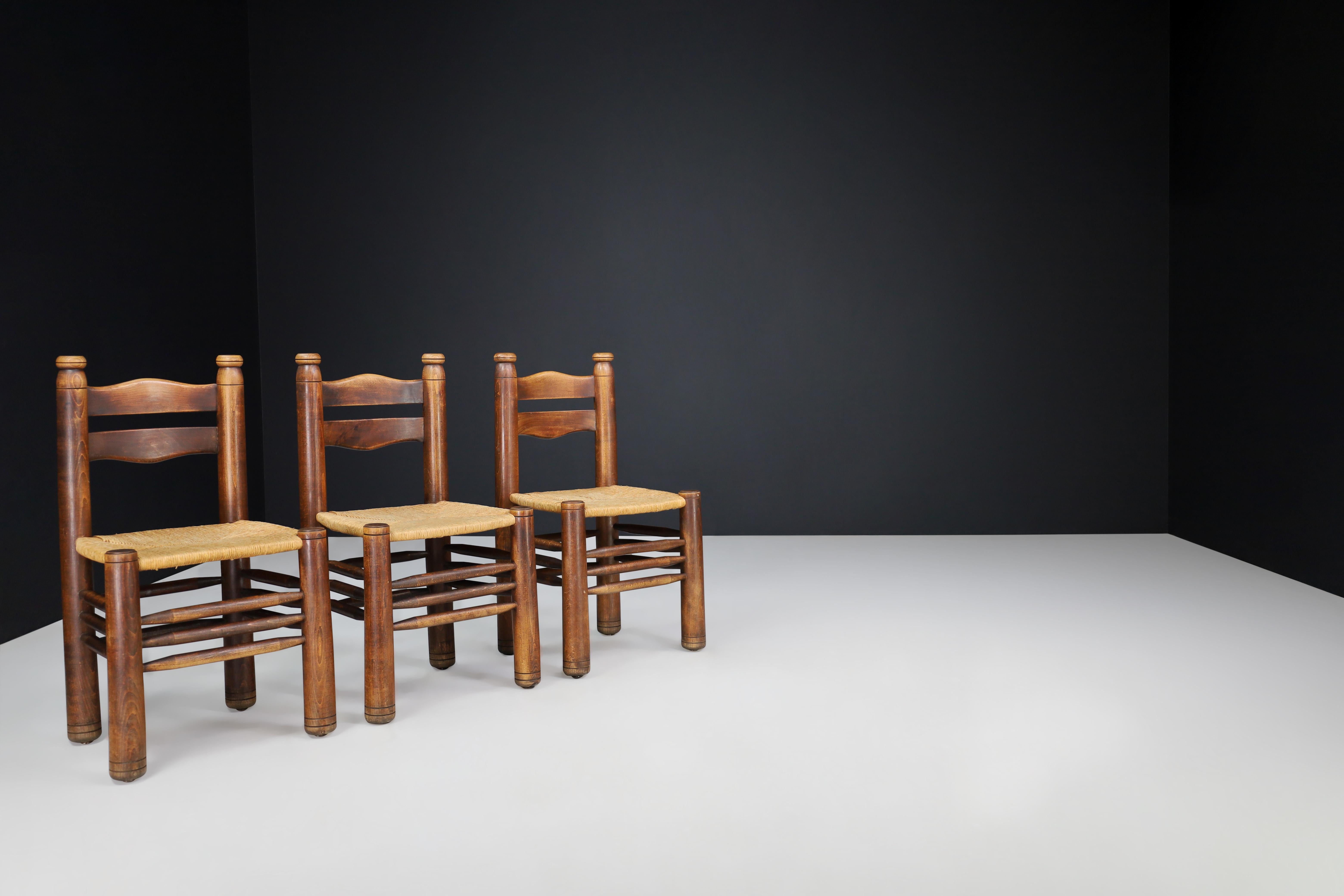 Handcrafted Dining Room Chairs in Wood and Rush, France, 1940s 2