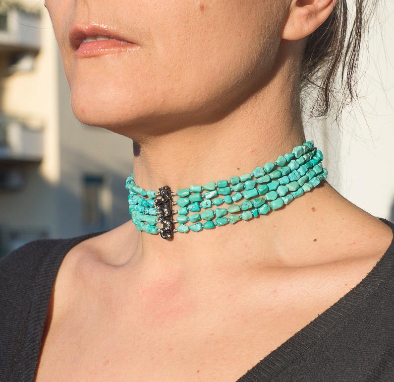 Contemporaneo Dragone Choker Artigianale Perline di Turchese Diamanti Grigi Rossella Ugolini Design in vendita