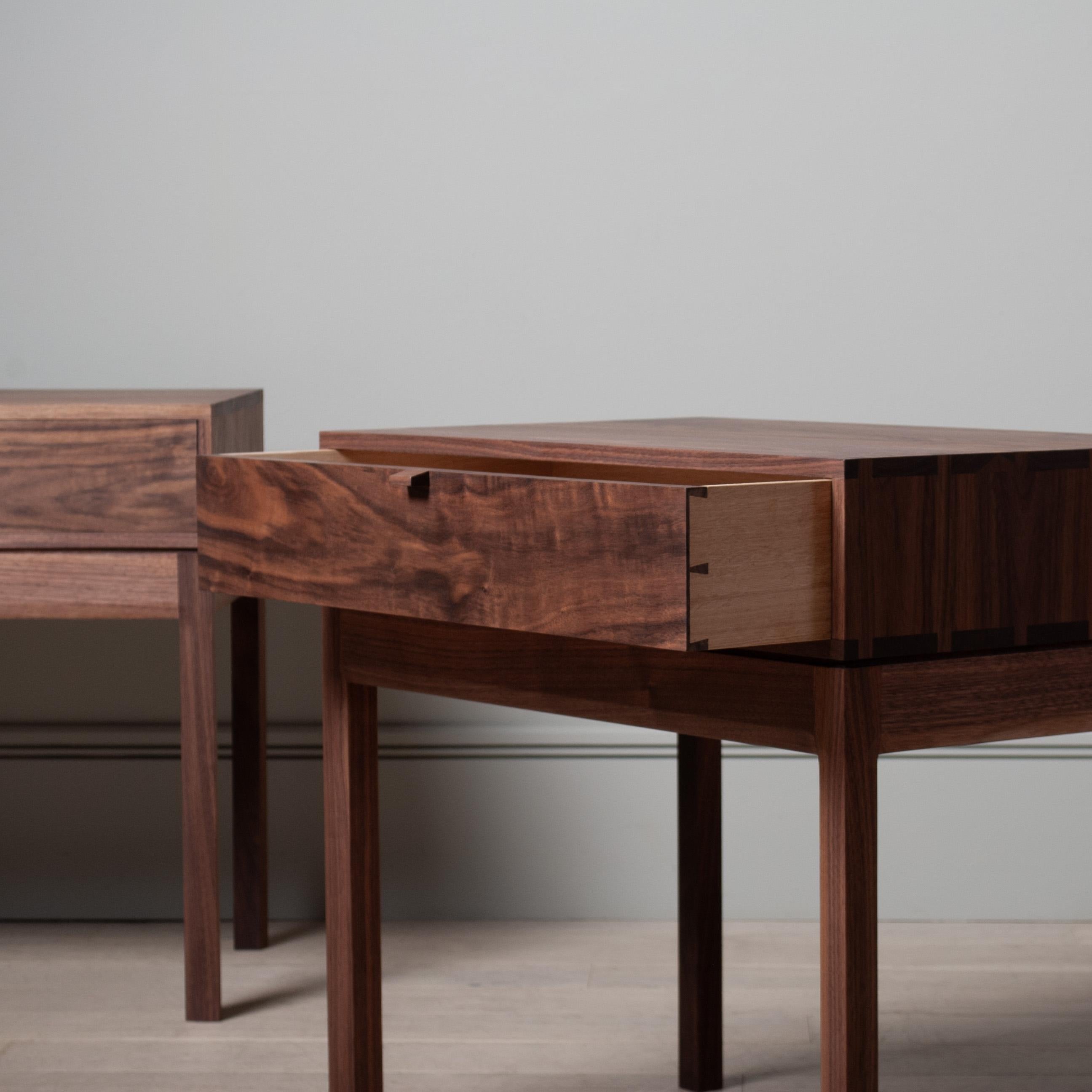 Cassetti artigianali,  Noce e Oak in vendita 4