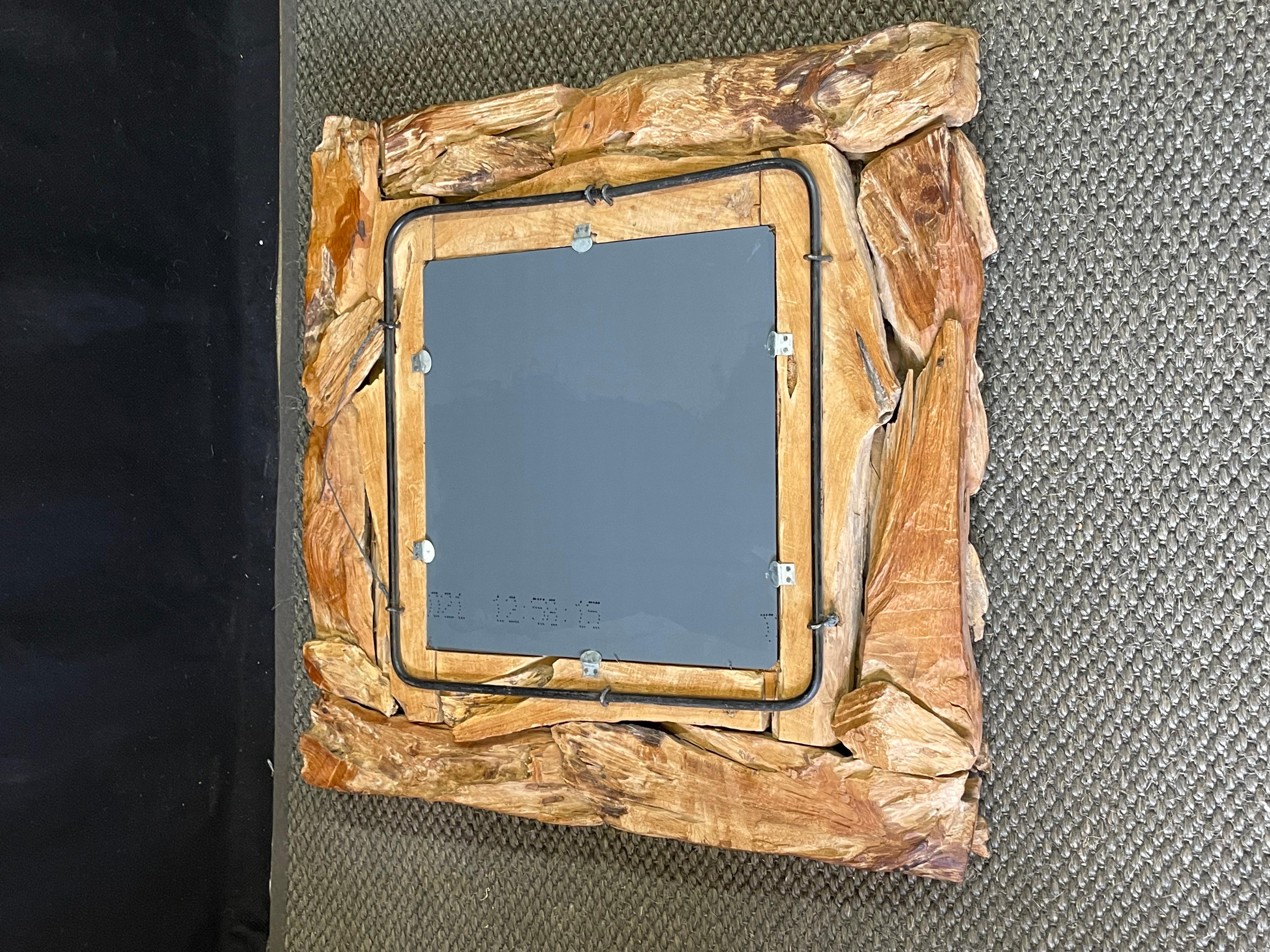 Handcrafted Driftwood Mirror Frame In Good Condition For Sale In Atlanta, GA