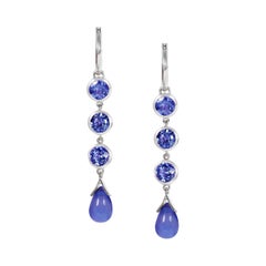 Handcrafted 1.65 Carats Tanzanites 18 Karat White Gold Drop Earrings