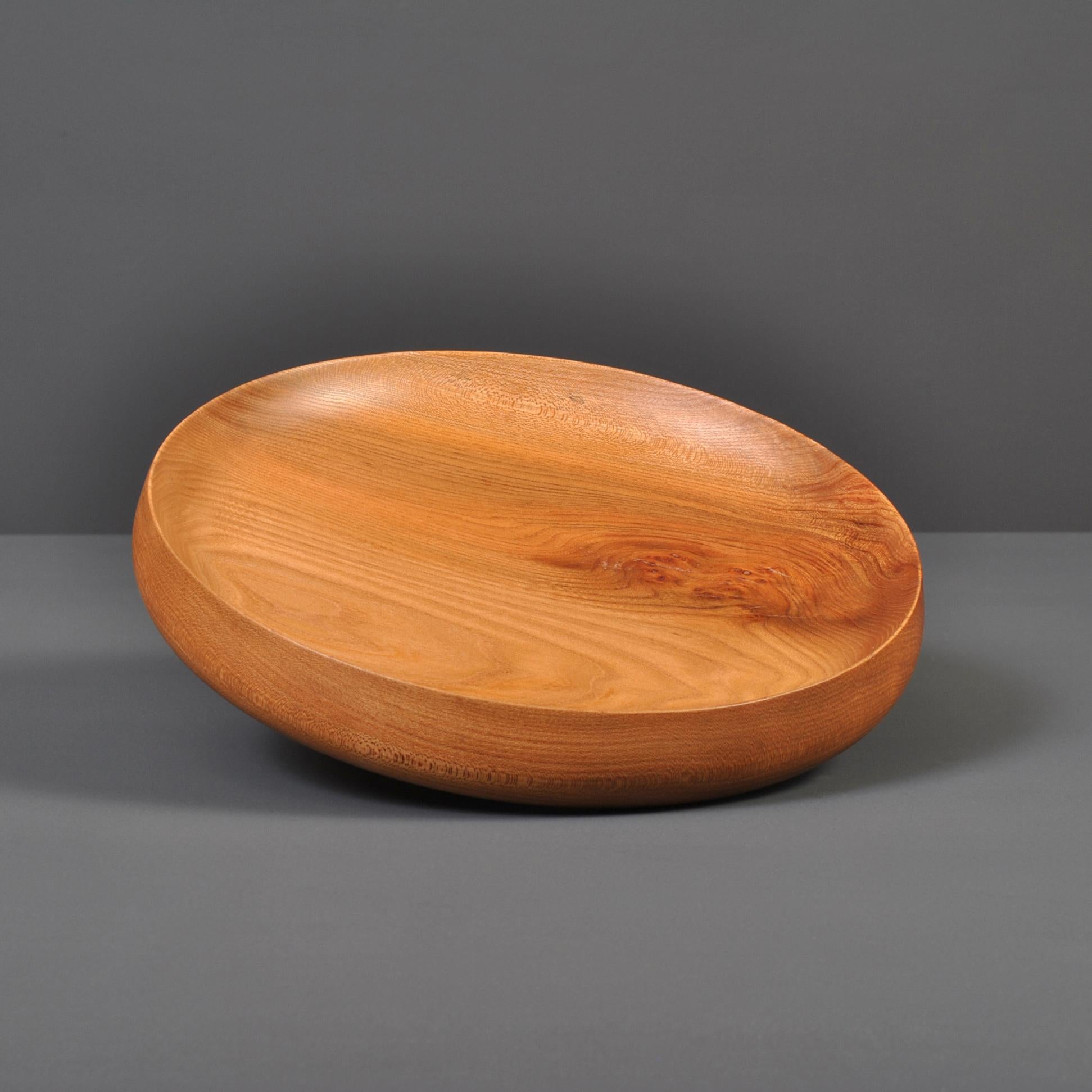 English Handcrafted Elm Platter Bowl For Sale