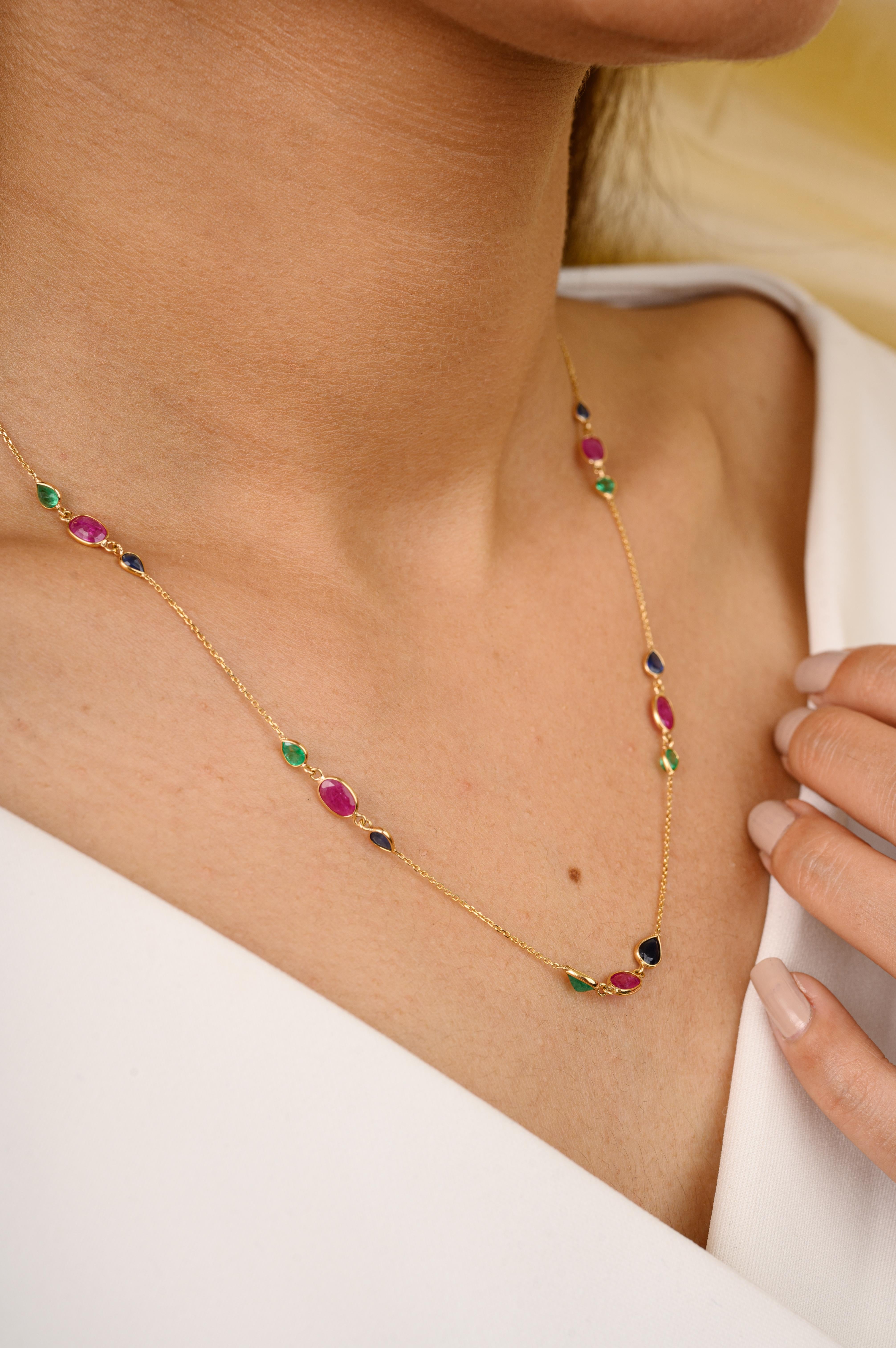 Mixed Cut Handcrafted Emerald Ruby Sapphire Chain Necklace in 18k Yellow Gold For Mom For Sale
