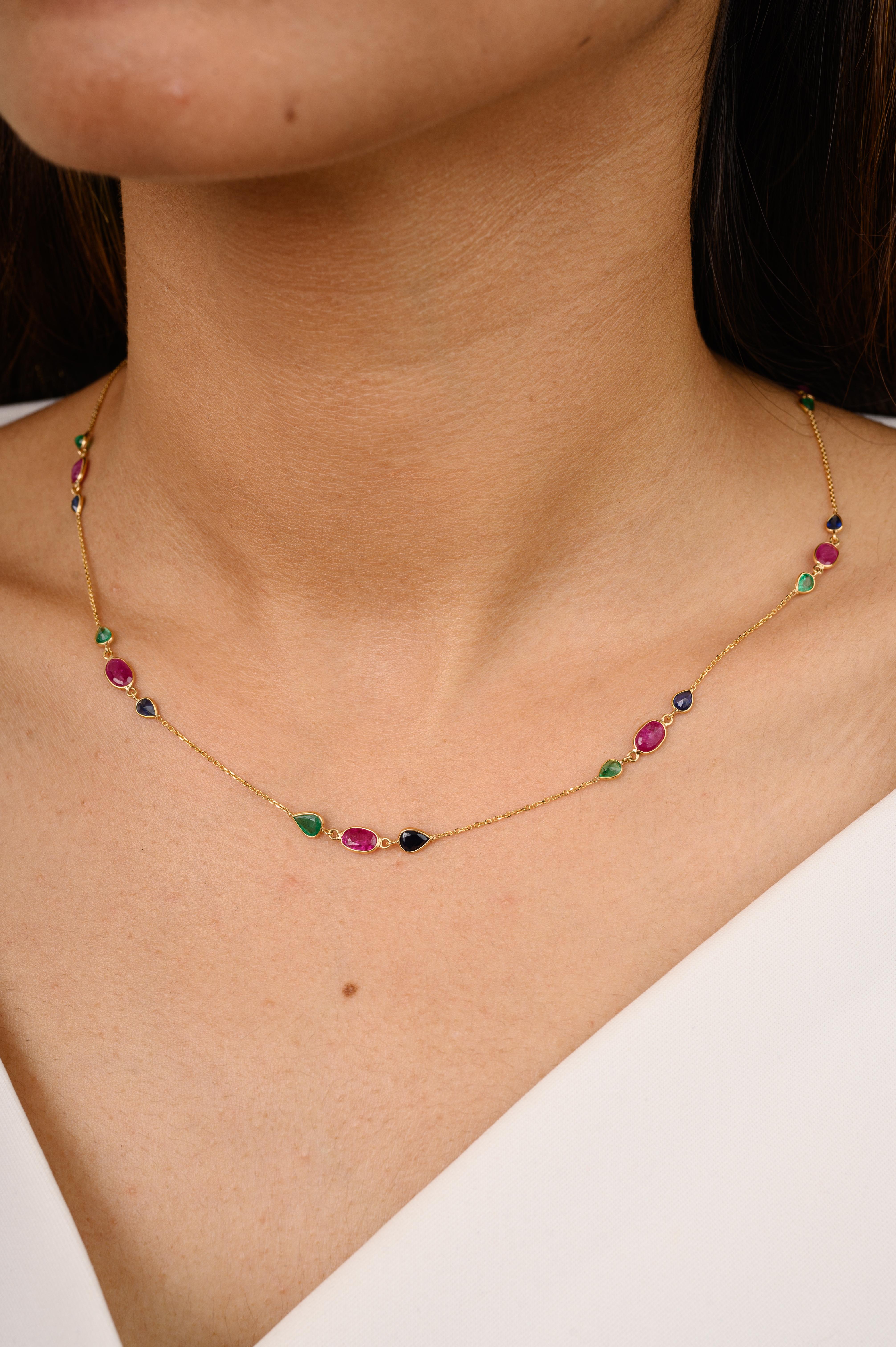 Women's Handcrafted Emerald Ruby Sapphire Chain Necklace in 18k Yellow Gold For Mom For Sale