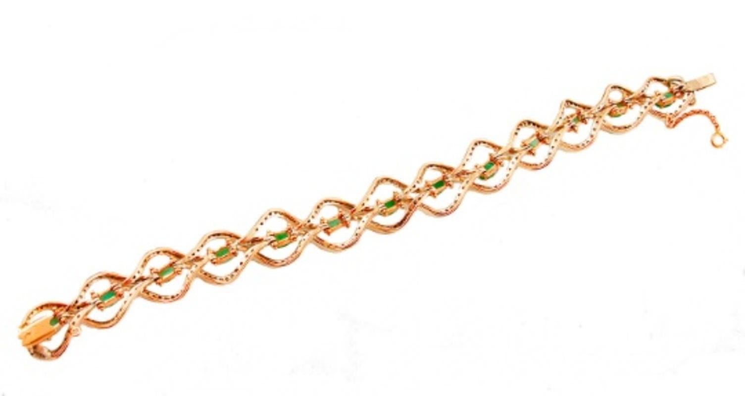 Handcrafted Emeralds and Diamonds, 9 Karat Rose Gold and Silver Retro Bracelet In Good Condition In Marcianise, Marcianise (CE)