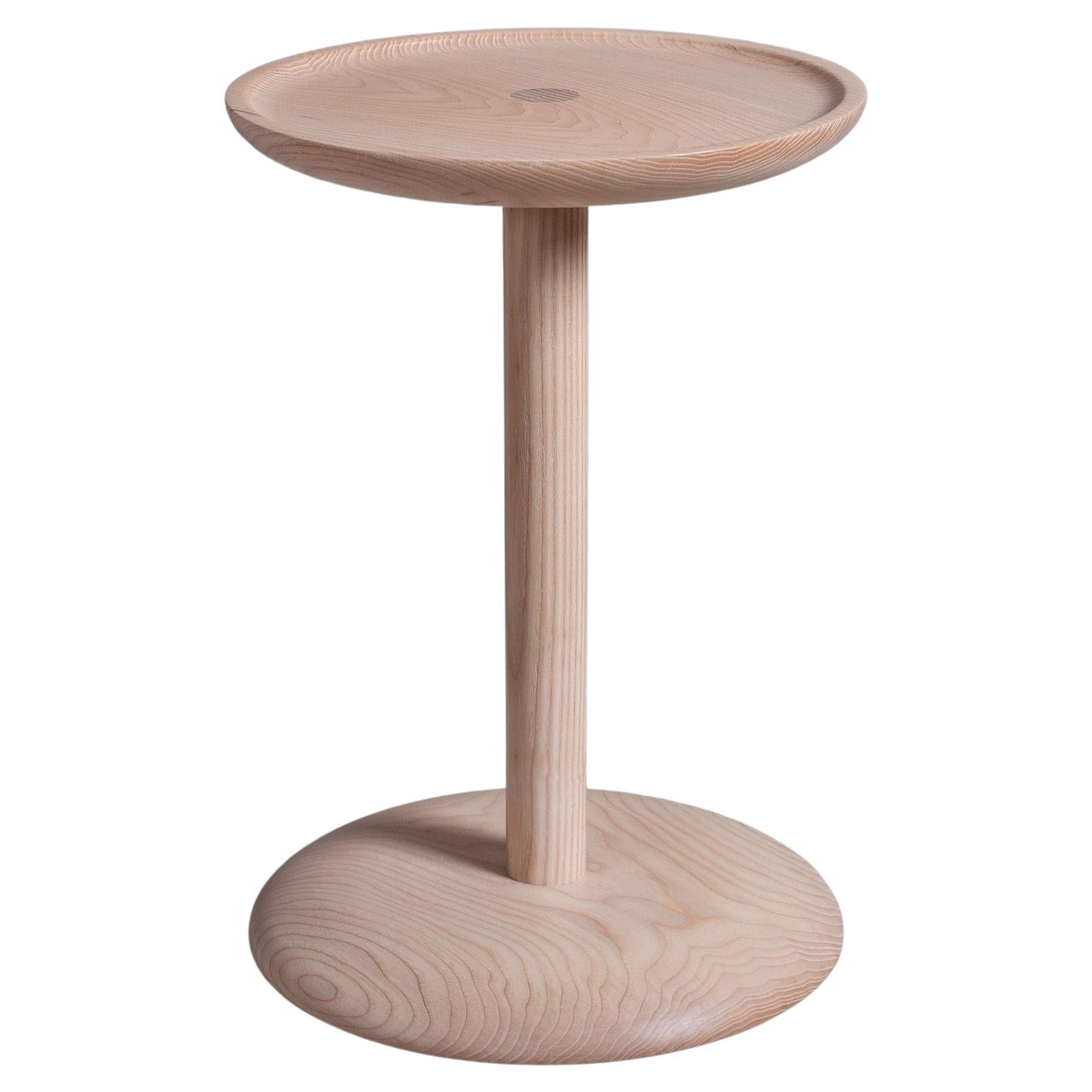 Handcrafted English Ash Side Drink Table im Angebot
