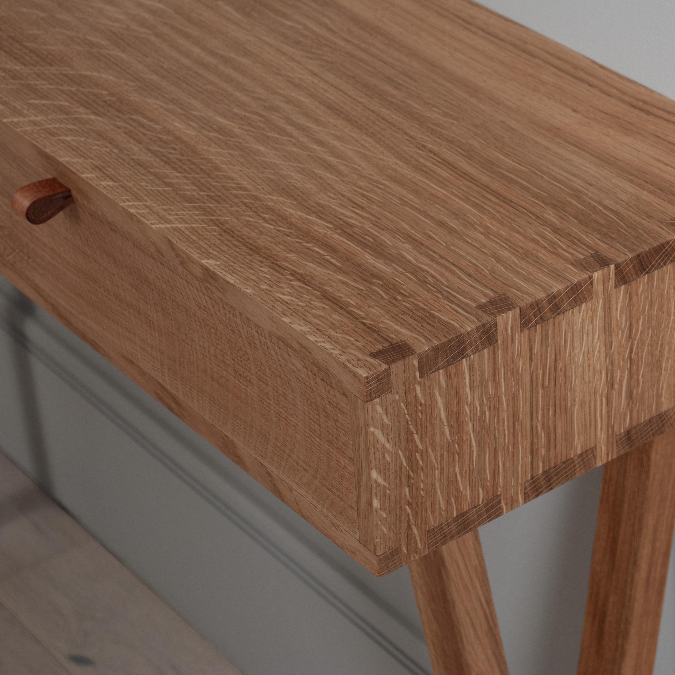 Handcrafted English Oak Console Table With Drawers & Mirror In New Condition For Sale In London, GB