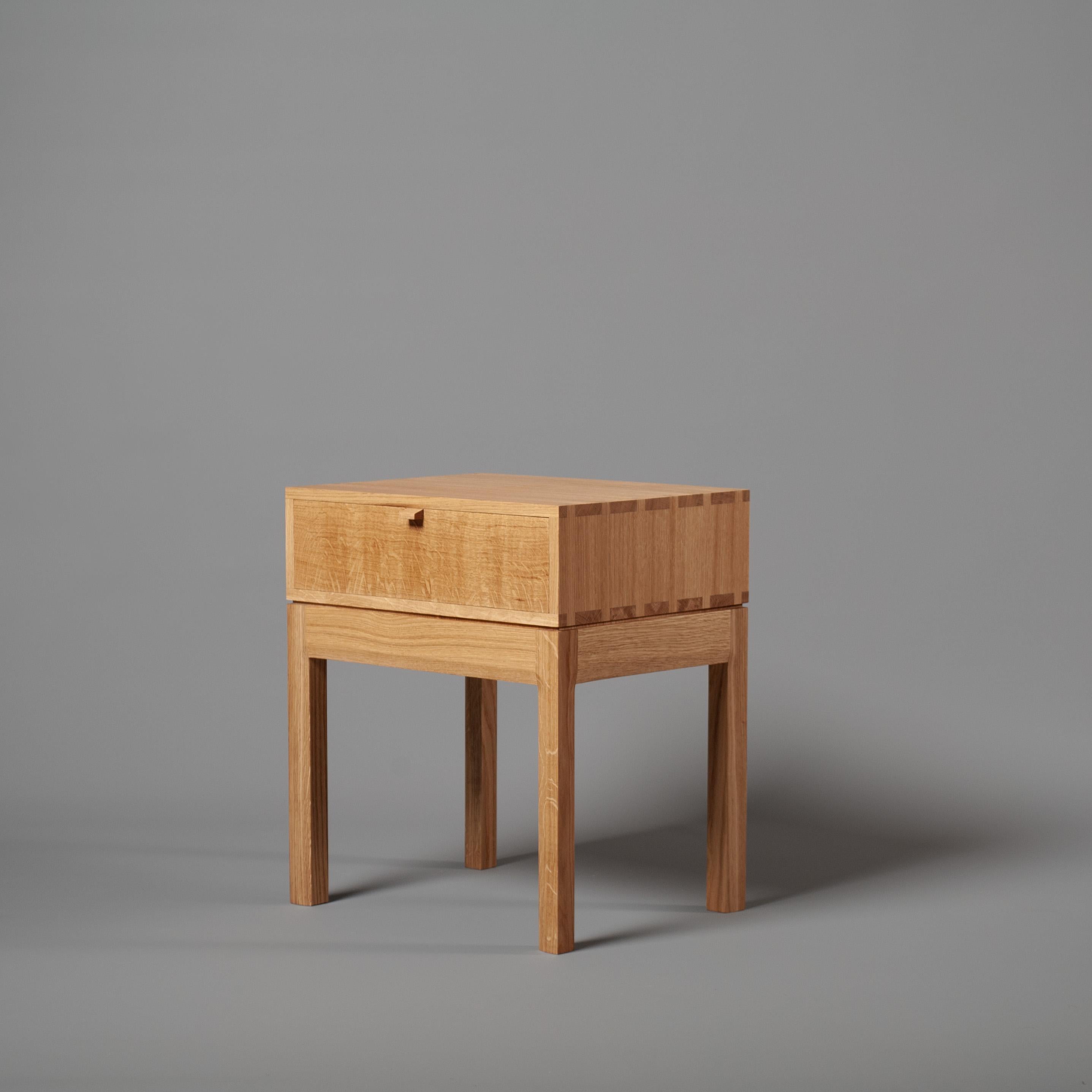 Tavolini artigianali in Oak inglese in vendita 1