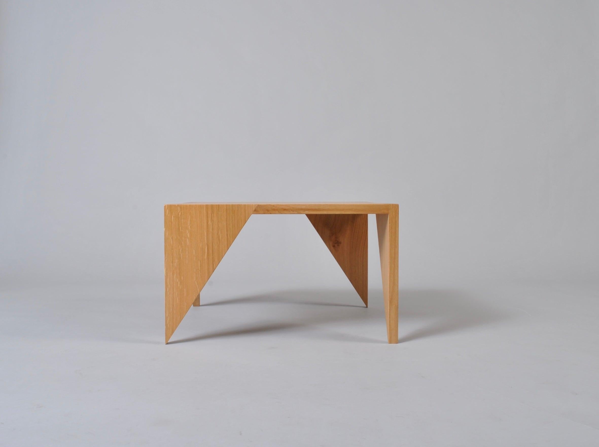 Handcrafted English Oak Modernist Table In New Condition For Sale In London, GB