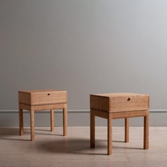 Mesillas de Noche Artesanales de Roble Inglés