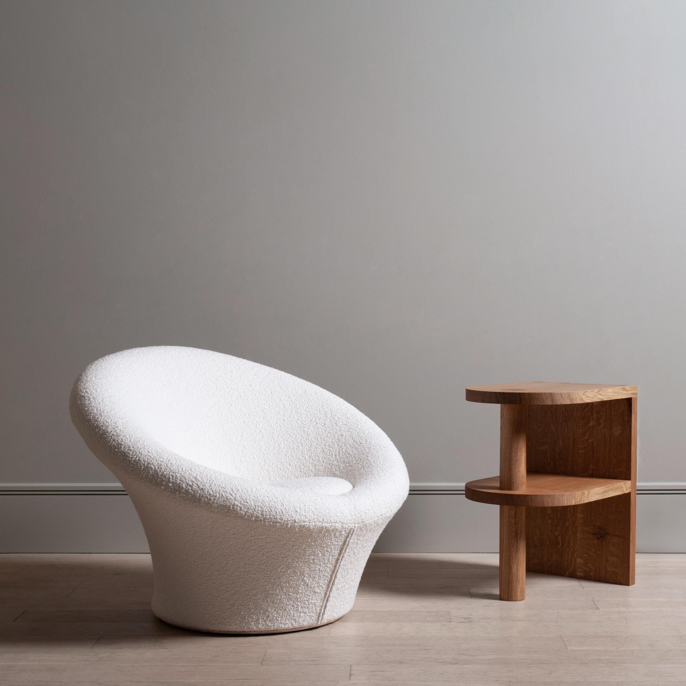 An adapted version of our architectural oak pillar nightstands/end tables. Designed and totally handcrafted in England using traditional cabinetry techniques with the most beautiful and finest English quartersawn oak. Hand-cut oversized dovetail