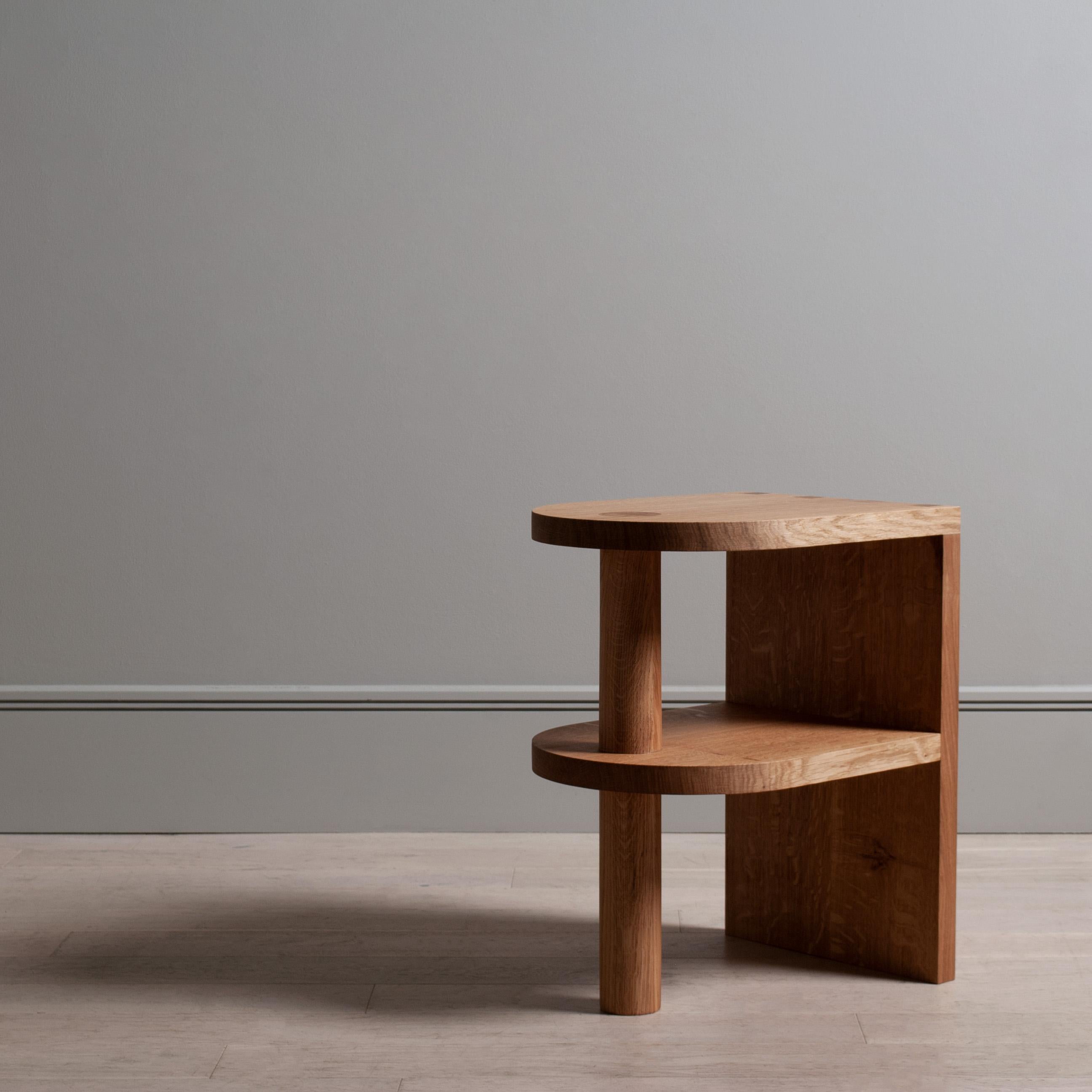 Handcrafted English Oak Tiered Nightstand Table In New Condition For Sale In London, GB