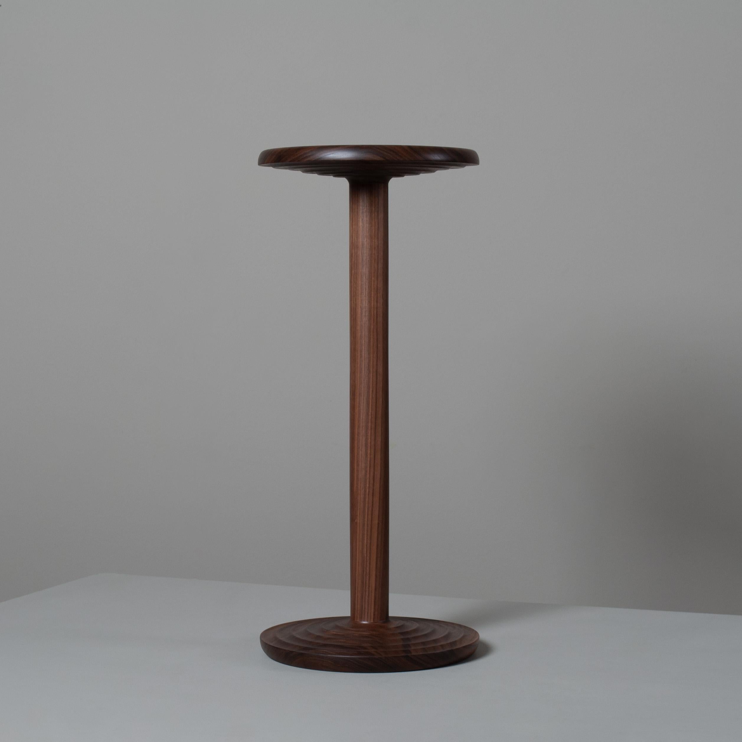 Zócalo/Pedestal/Plantero inglés artesanal Hecho a mano en venta