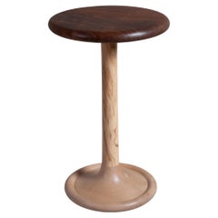 Handcrafted English Beistelltisch