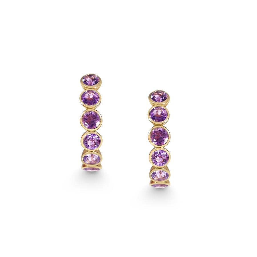 Contemporary Handcrafted Eternity Hoop Earrings in Amethyst and 18 Karat Yellow Gold  For Sale