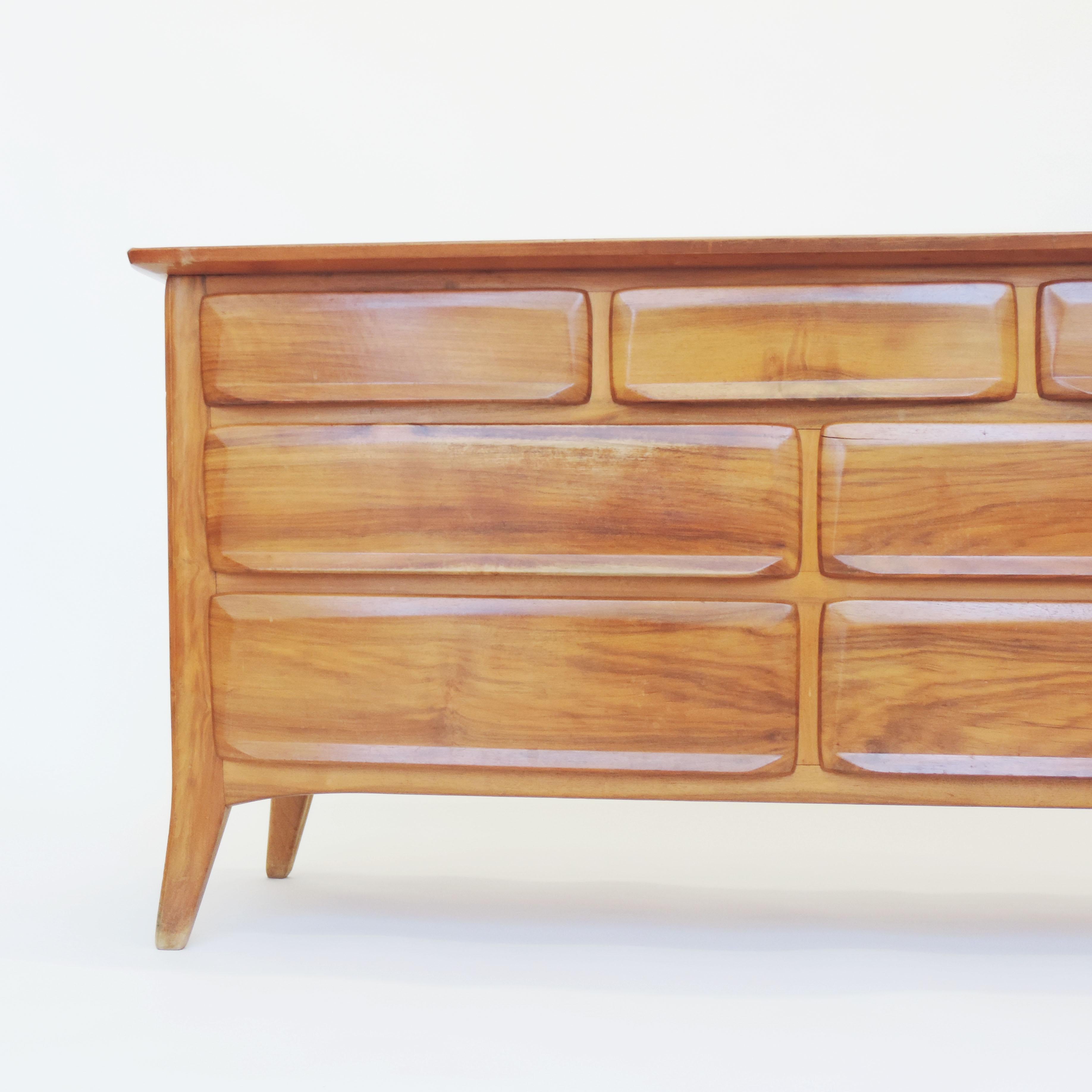 Handcrafted Franz Xaver Sproll Wooden Chest of Drawers, Switzerland, 1940s In Good Condition In Milan, IT