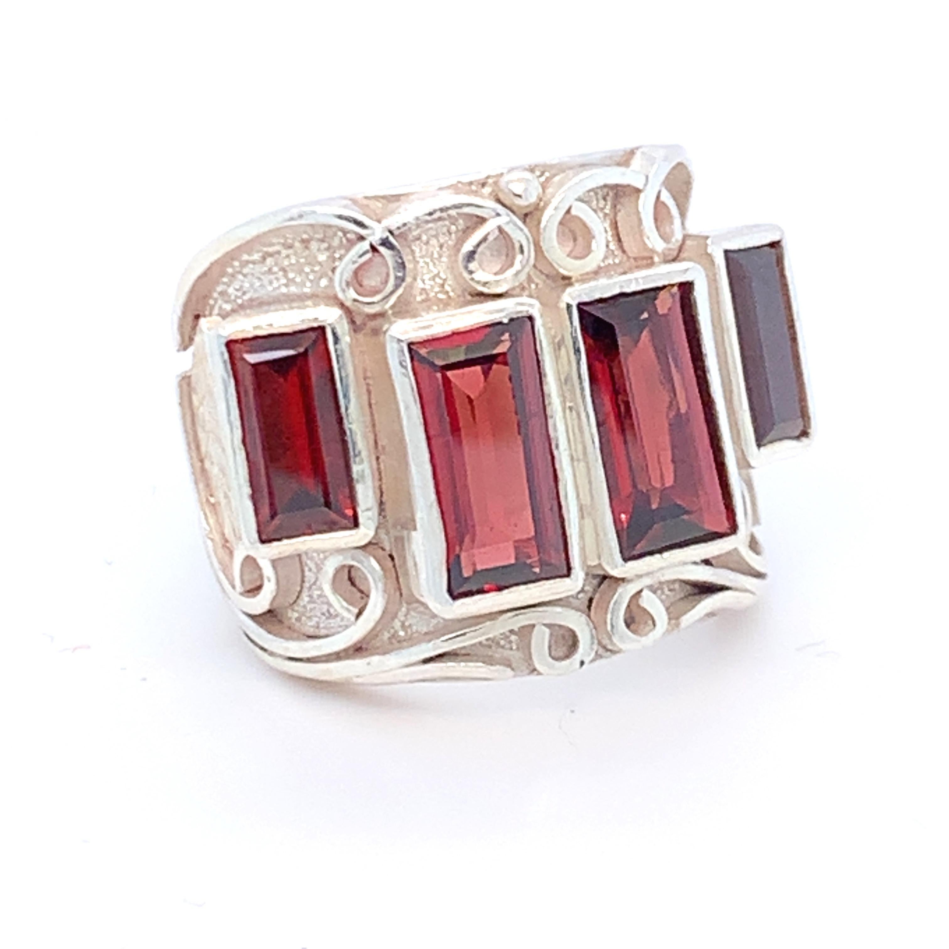 Handcrafted Garnet One of a Kind Sterling Silver Cocktail Ring For Sale 8