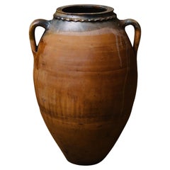 Vaso in terracotta con bordo smaltato realizzato a mano