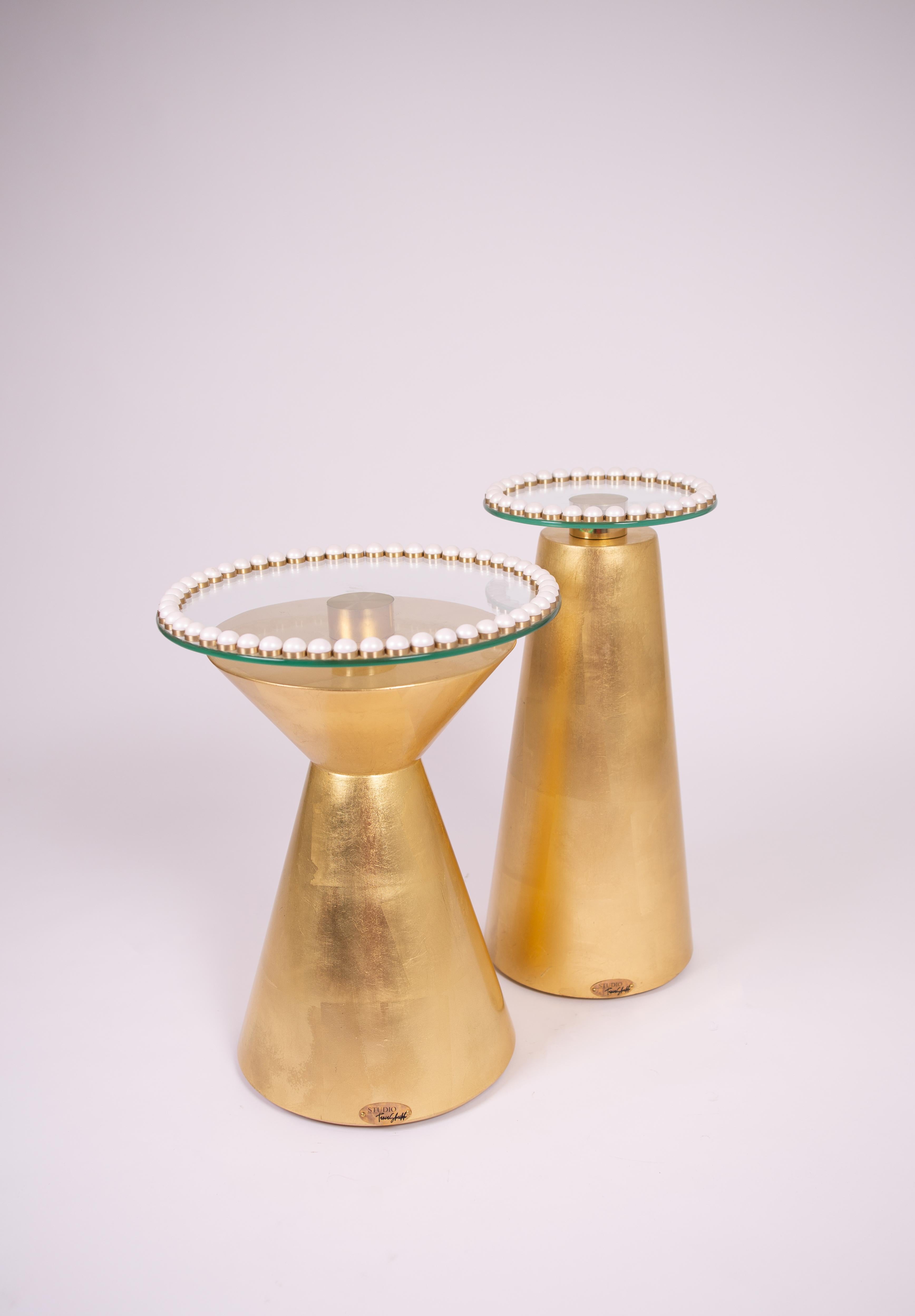 Handcraft - The Pedestal Table en feuille d'or avec bordure en laiton perlé en vente 2