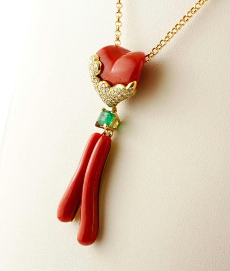 Retro Handcrafted Gold Necklace with Coral Pendant, Diamonds and Emerald