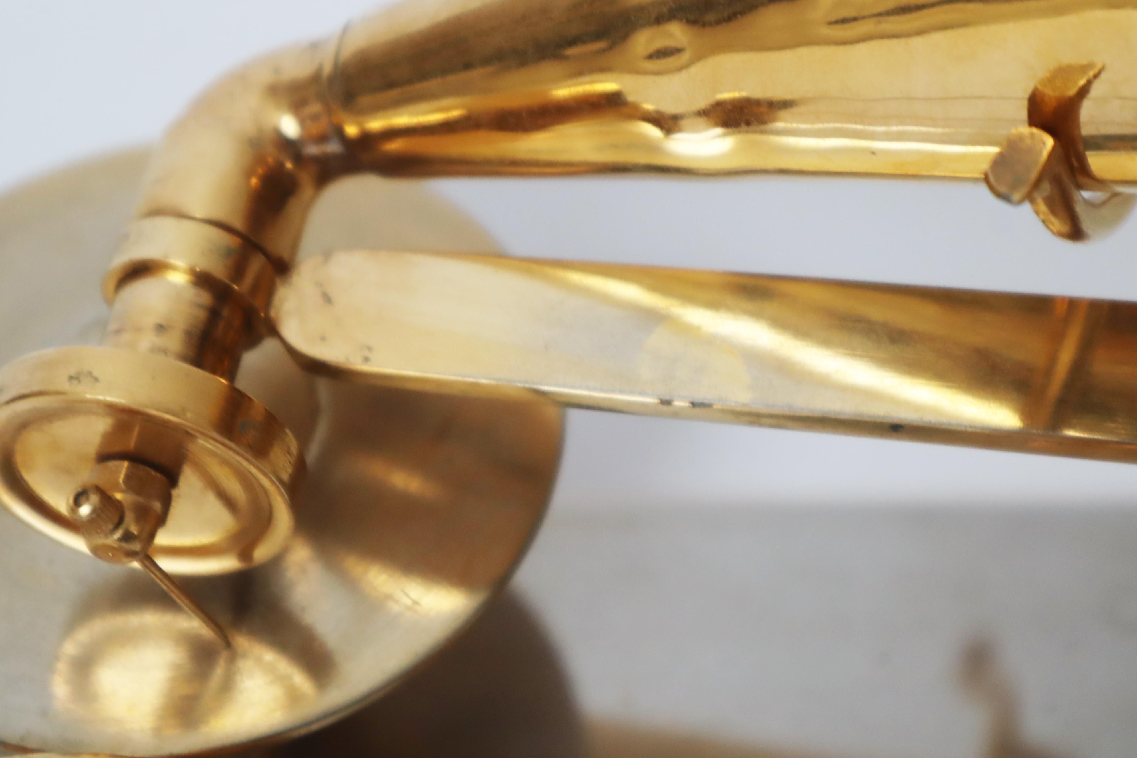 Handcrafted Golden First Gramophone Model after Emil Berliner 1887, Germany For Sale 5
