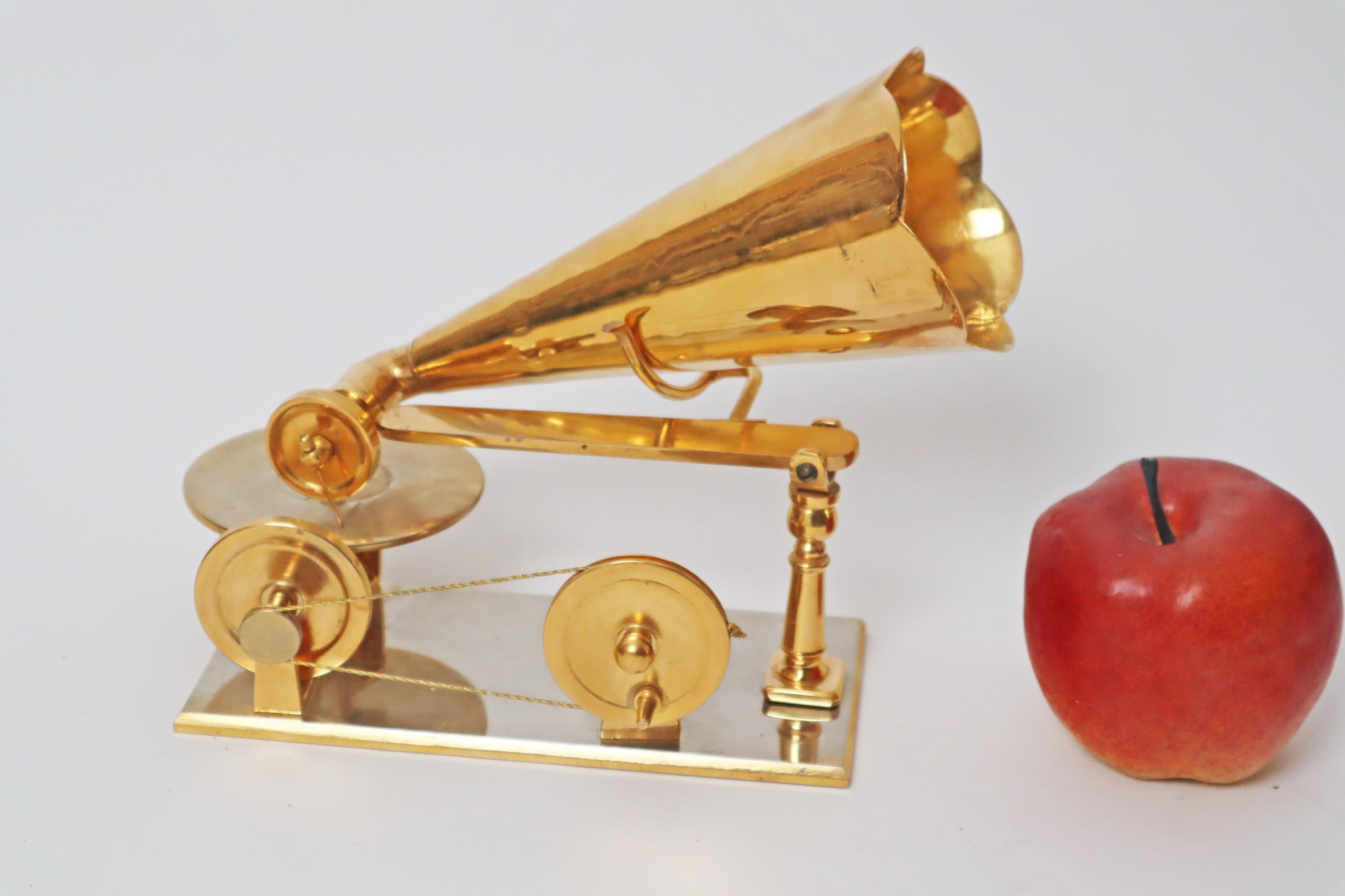 Metal Handcrafted Golden First Gramophone Model after Emil Berliner 1887, Germany For Sale