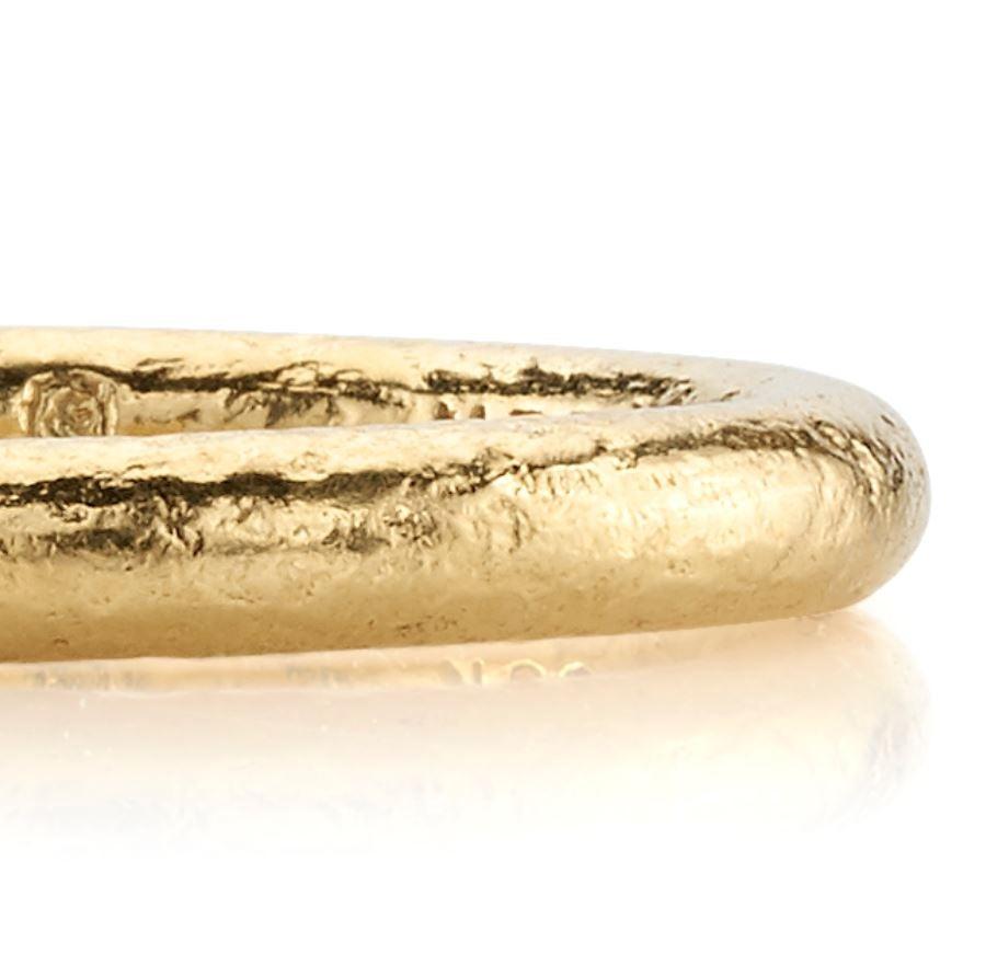 For Sale:  Handcrafted Jane Extra Large Hammered Band in 22k Yellow Gold by Single Stone 2