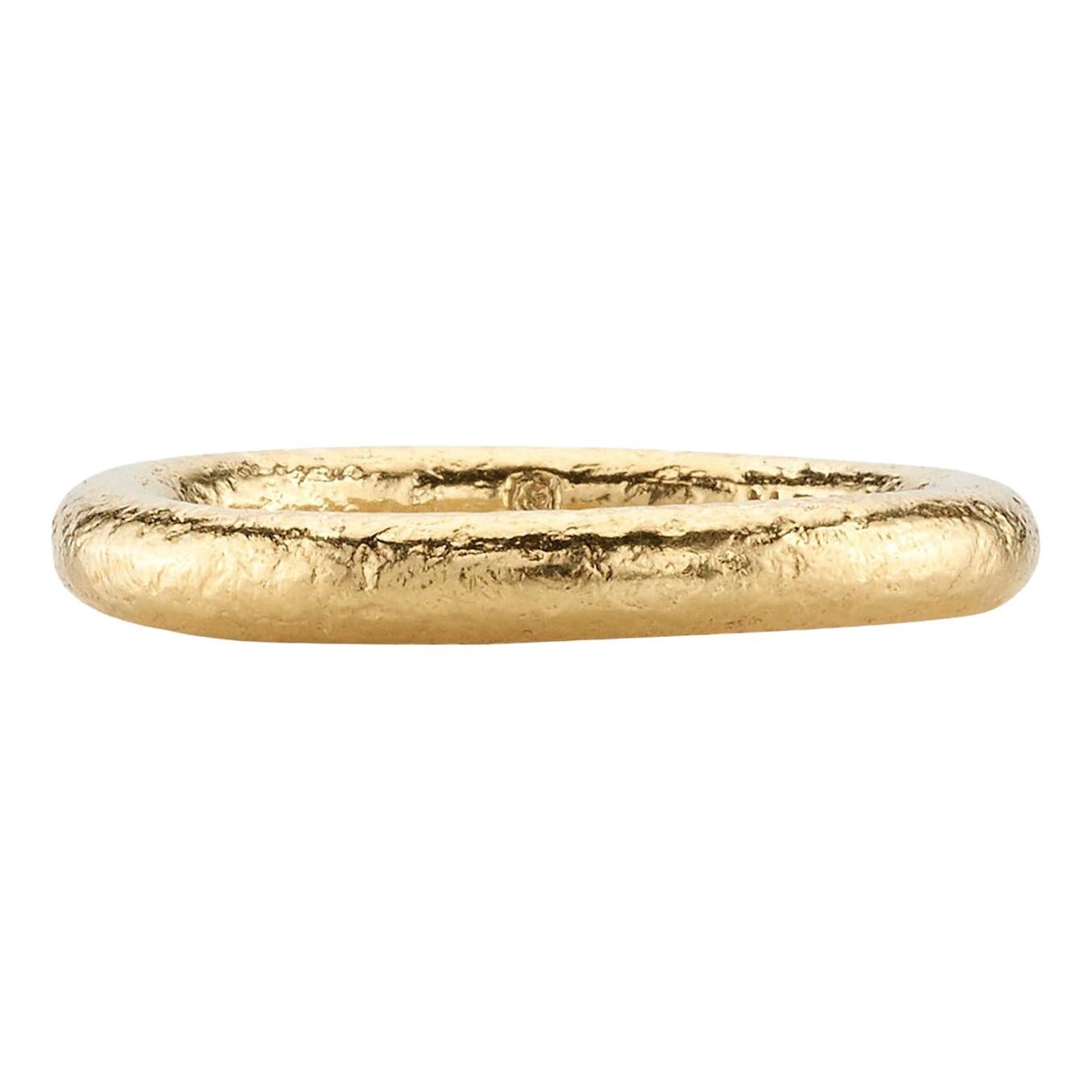 Handcrafted Jane Hammered Band in 22k Yellow Gold by Single Stone