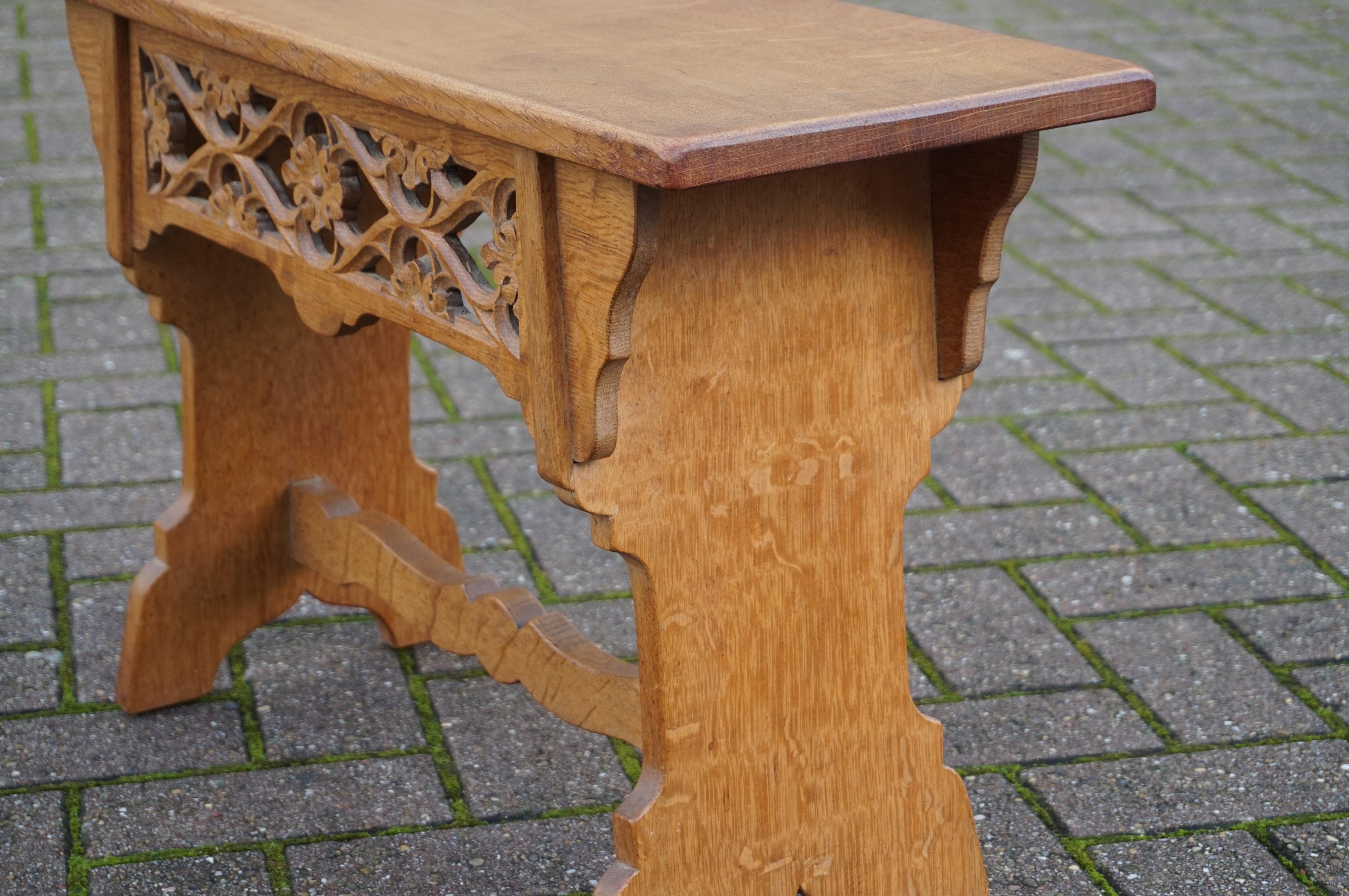 Handcrafted and Hand Carved Gothic Revival Hall Bench or Stool Made of Solid Oak For Sale 6