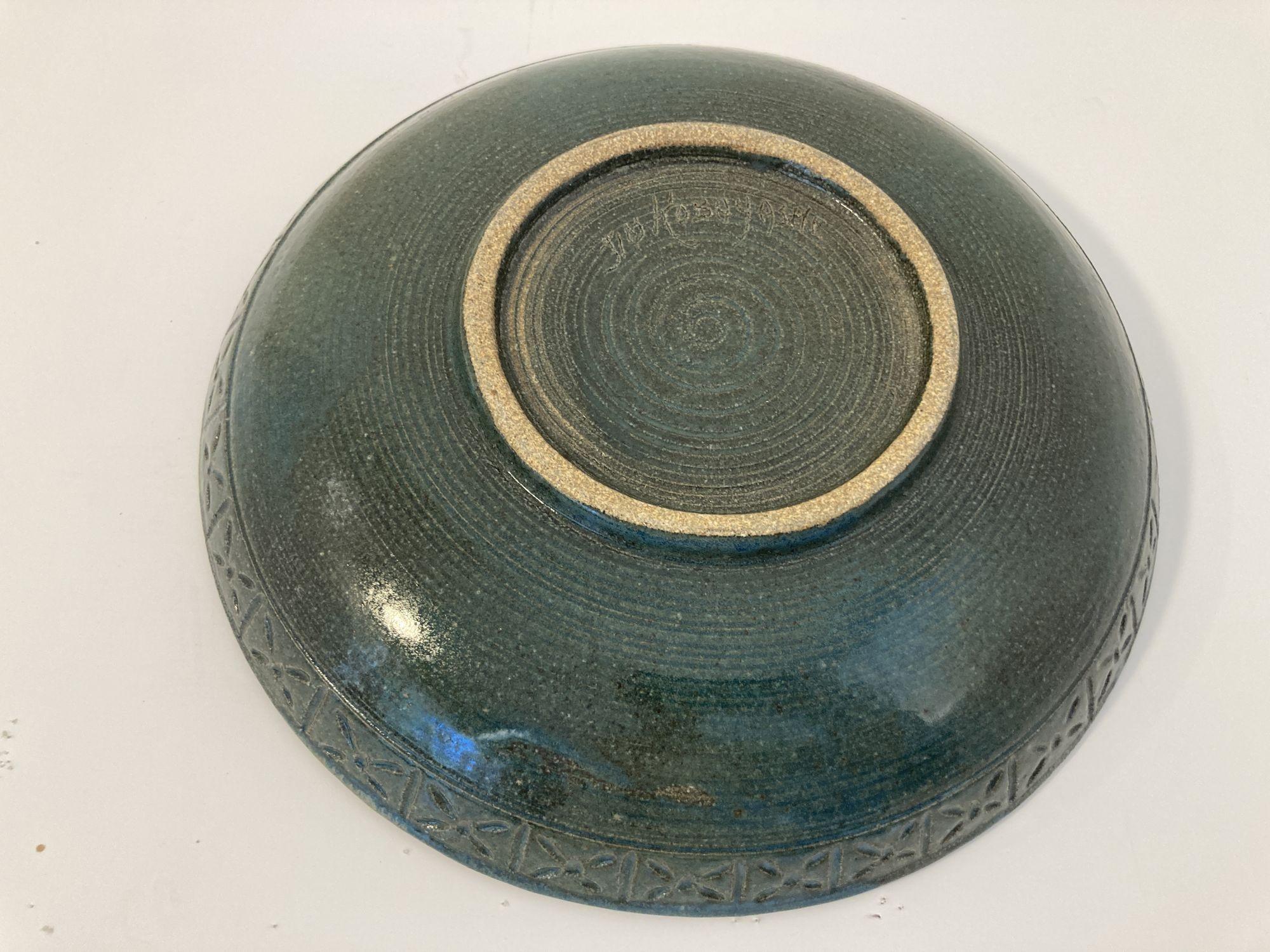 Folk Art Handcrafted Japanese Ceramic Bowl Signed Jin Kobayashi For Sale
