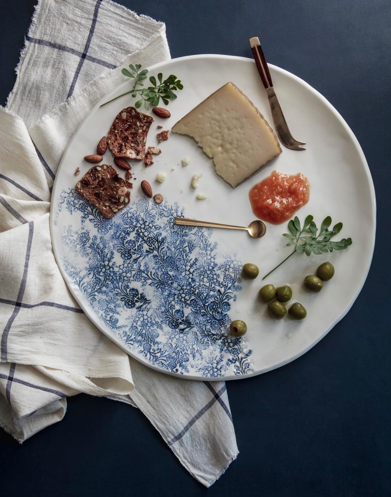 The oversized Kashmir porcelain platter is large enough for all of your antipasti on one platter or beautiful as a centerpiece. Seriously, the ultimate party dish. The tray is made with a thin slab of porcelain, imprinted with our signature Kashmir