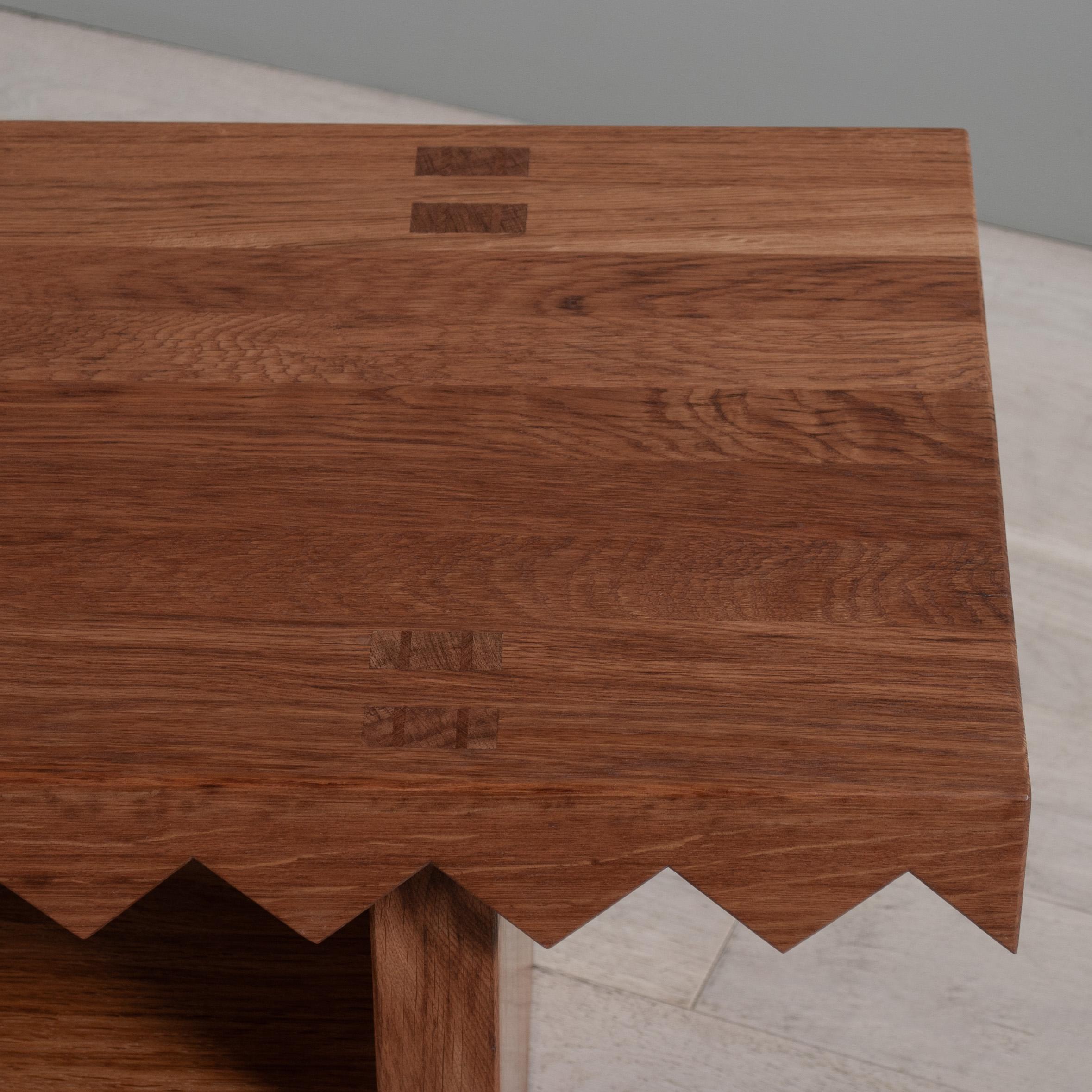 Handcrafted Large Sawtooth Oak Bench In New Condition For Sale In London, GB
