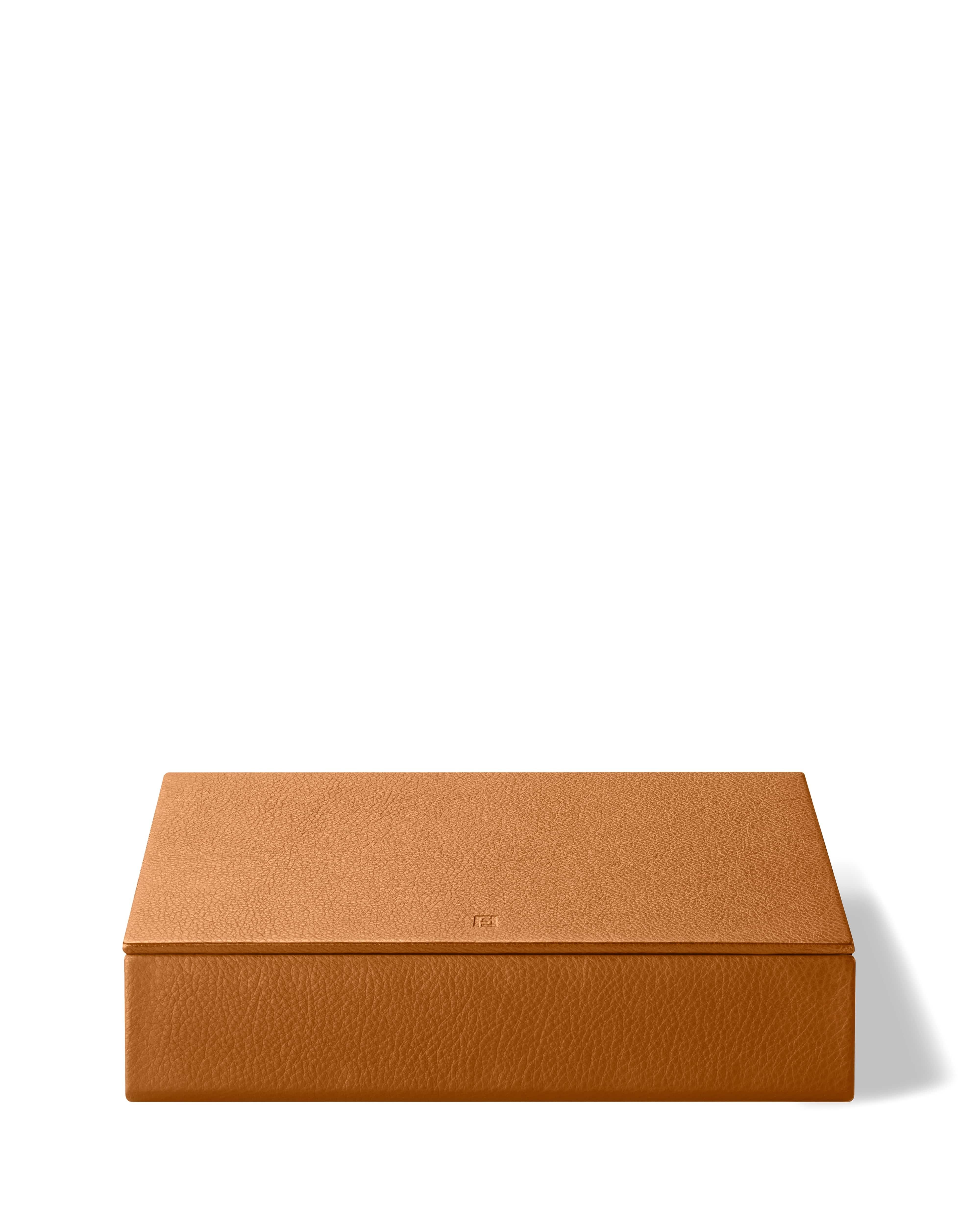 Scandinave moderne Organiseur de boîtes en cuir fabriquée à la main, par August Sandgren pour Fredericia en vente