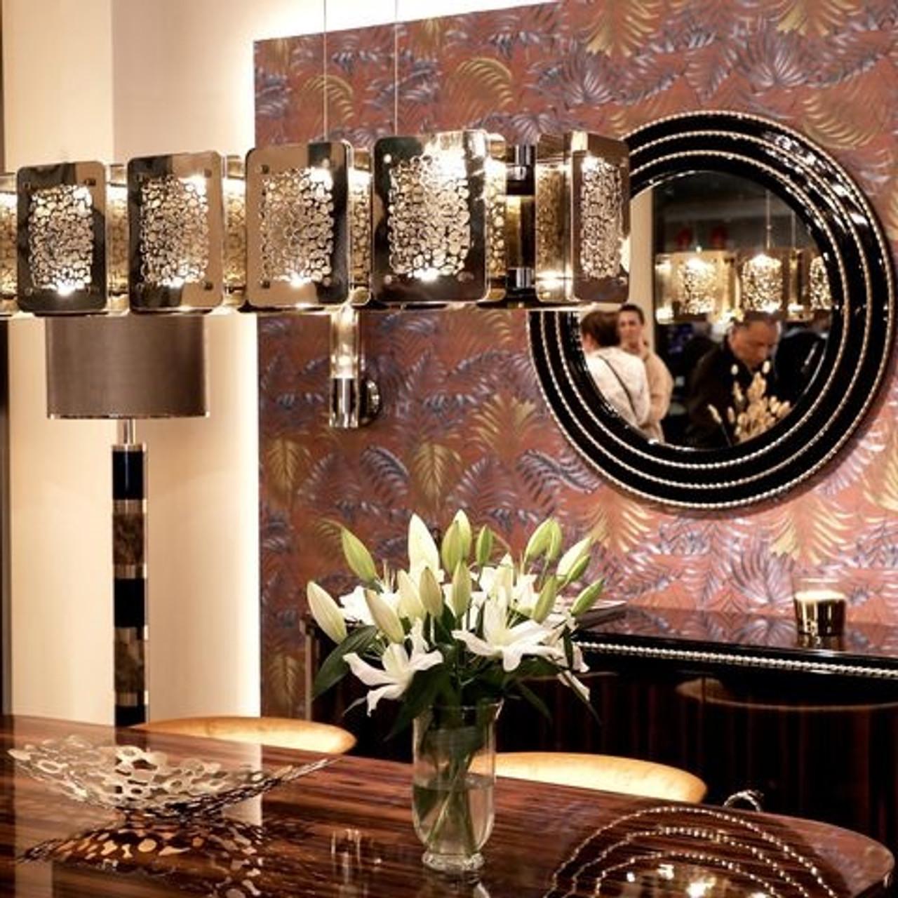 Lampadario lineare realizzato a mano con piastra in ottone e vetro bronzo In condizioni Nuovo in vendita a NEW YORK, NY