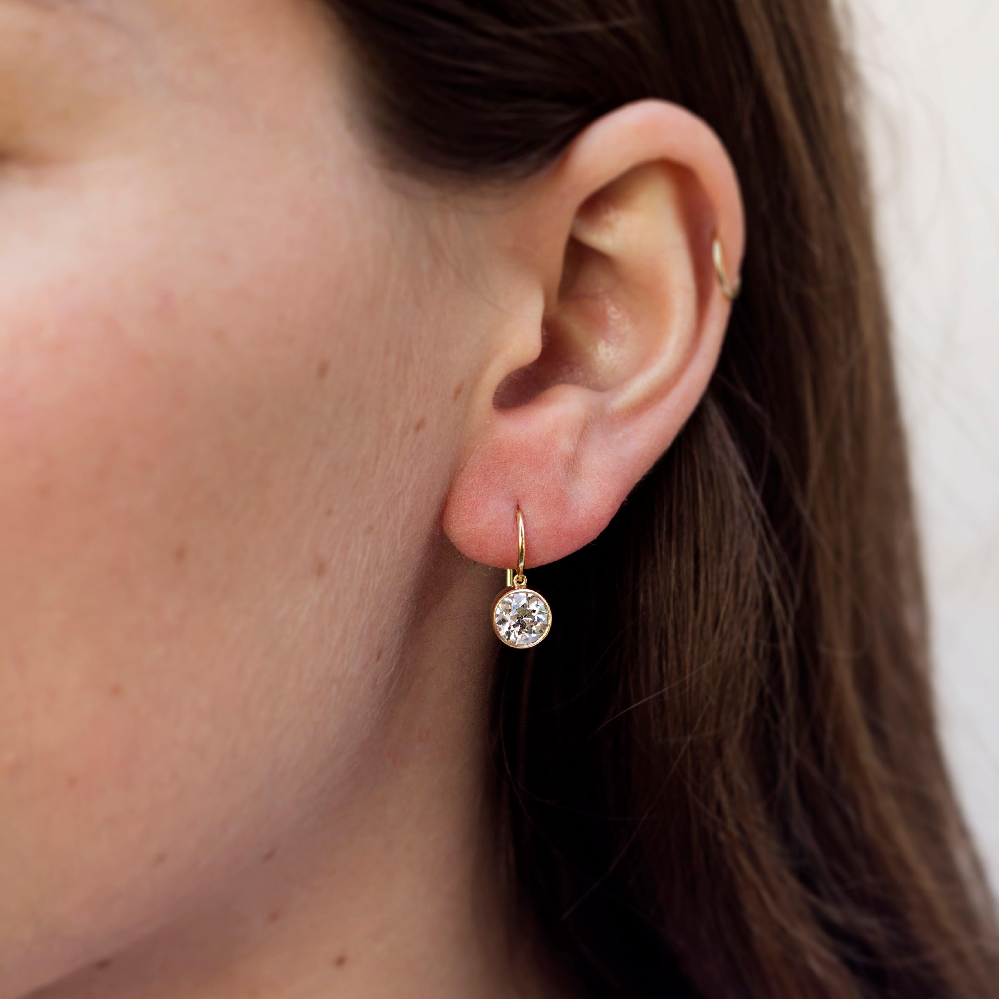 Handcrafted Lucia Old European Cut Diamond Drop Earrings by Single Stone In New Condition In Los Angeles, CA