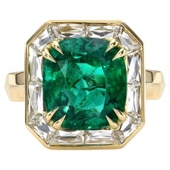 Handcraft Maria Cushion Cut Green Emerald Ring by Single Stone (bague en émeraude verte taillée en coussin)