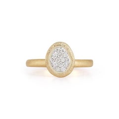 Handcrafted Matte-Finished Free Form-Shaped Diamond Centered Ring