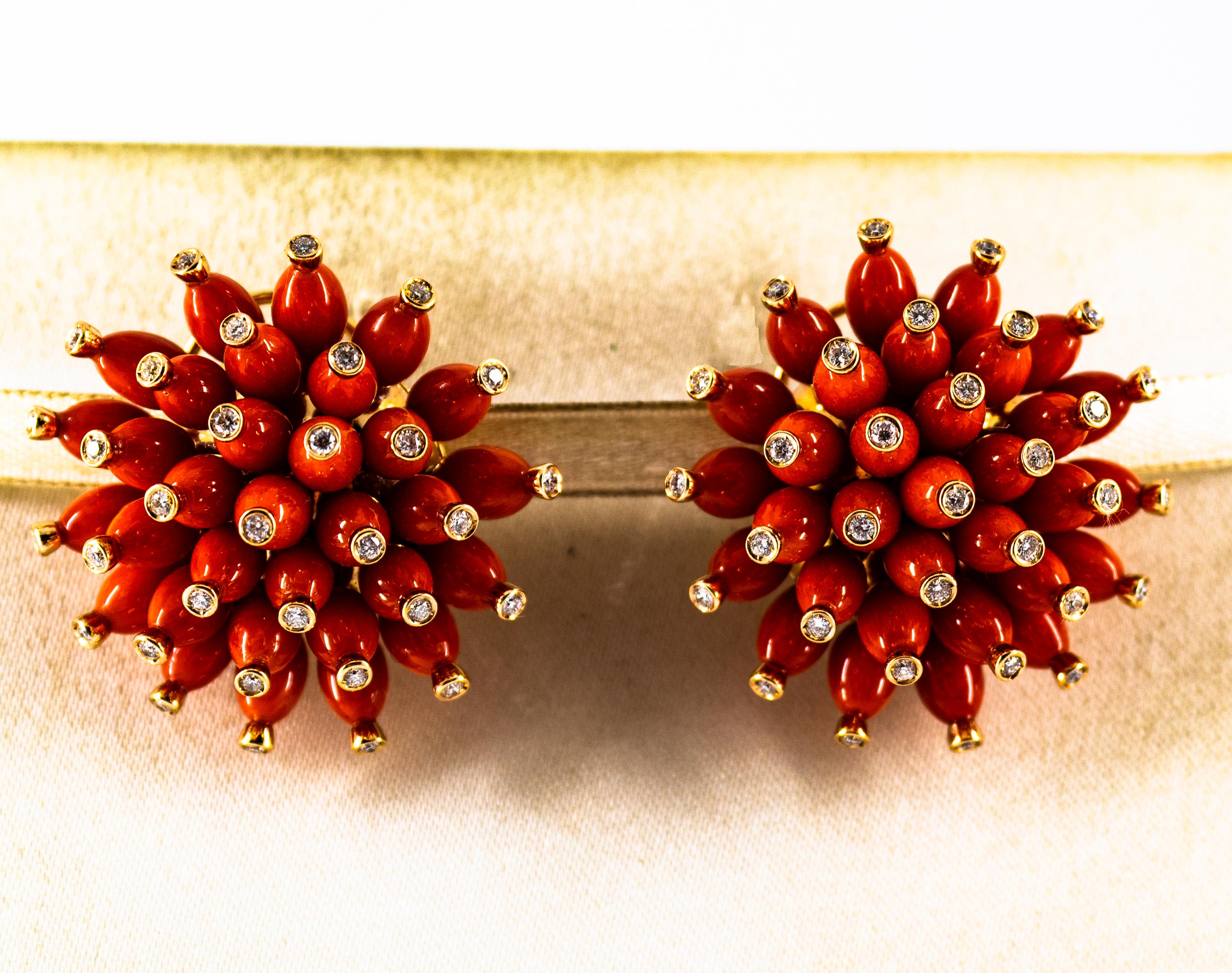 Handcrafted Mediterranean Red Coral White Diamond Yellow Gold Dangle Earrings In New Condition In Naples, IT