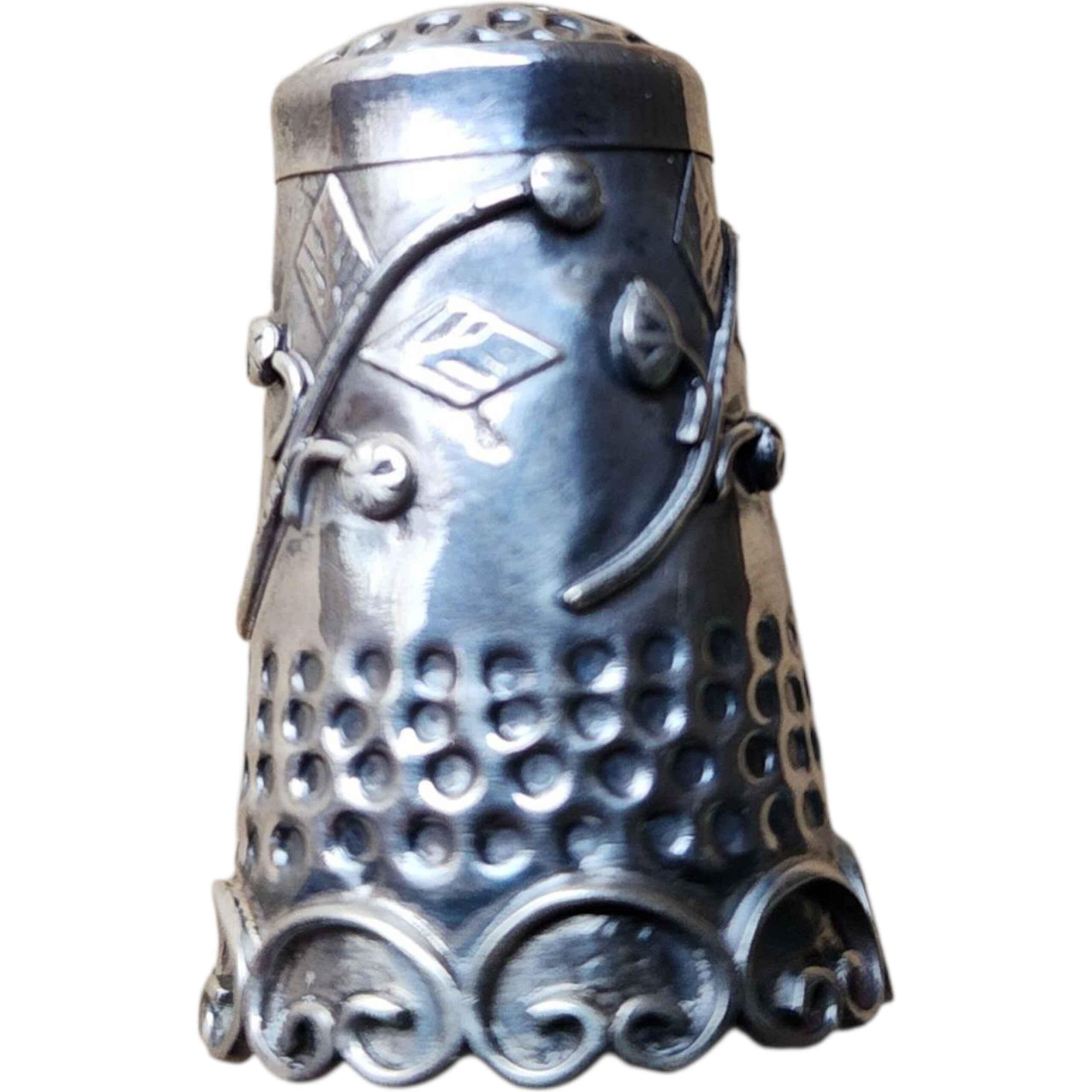 Ditale artigianale in argento sterling messicano di Taxco Iguala, con decorazione a volute floreali in vendita 3