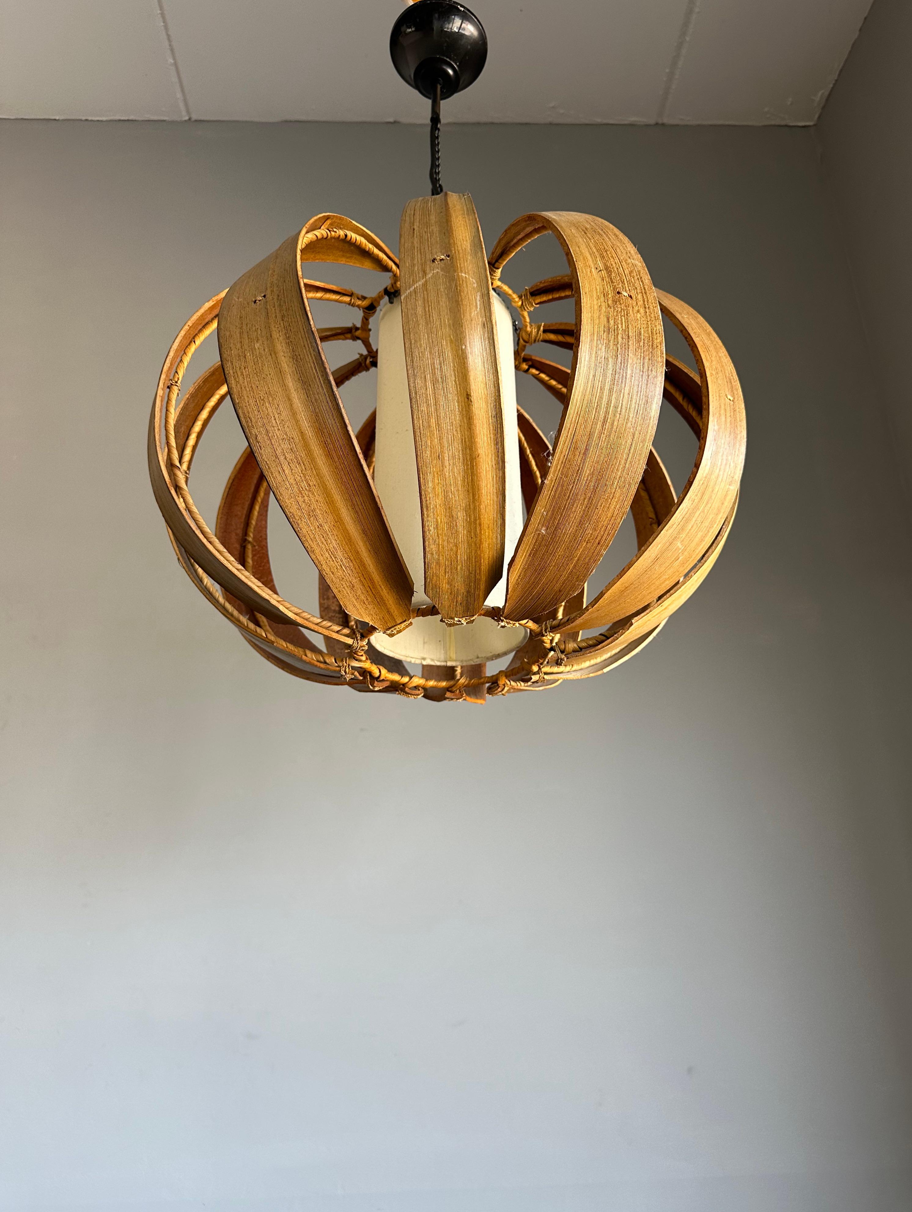 Handcrafted Mid-Century Modern Coconut Leaf, Wicker and Shade Pendant Light For Sale 4