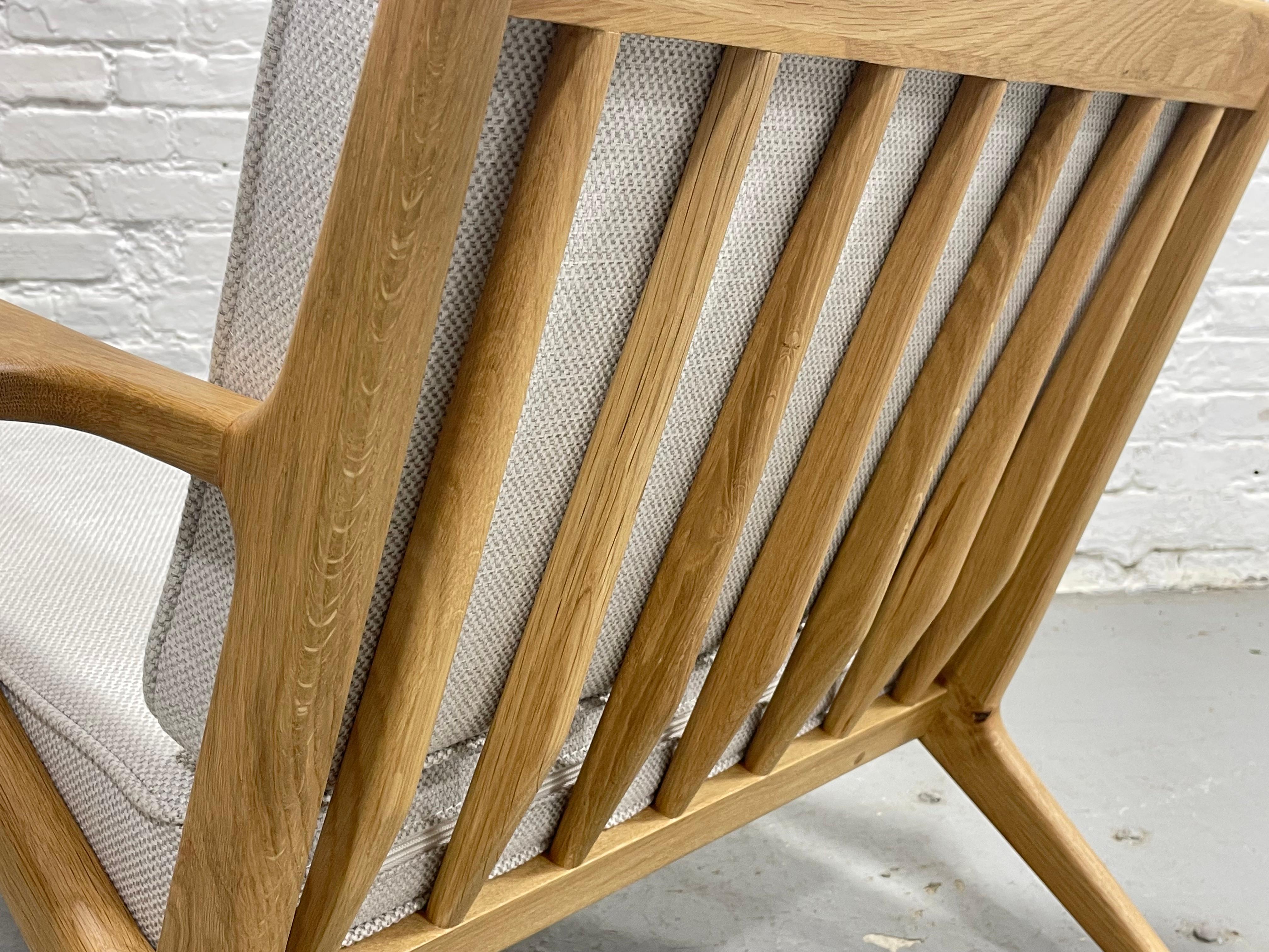 Chaise longue en chêne de style moderne du milieu du siècle, fabriquée à la main en vente 4
