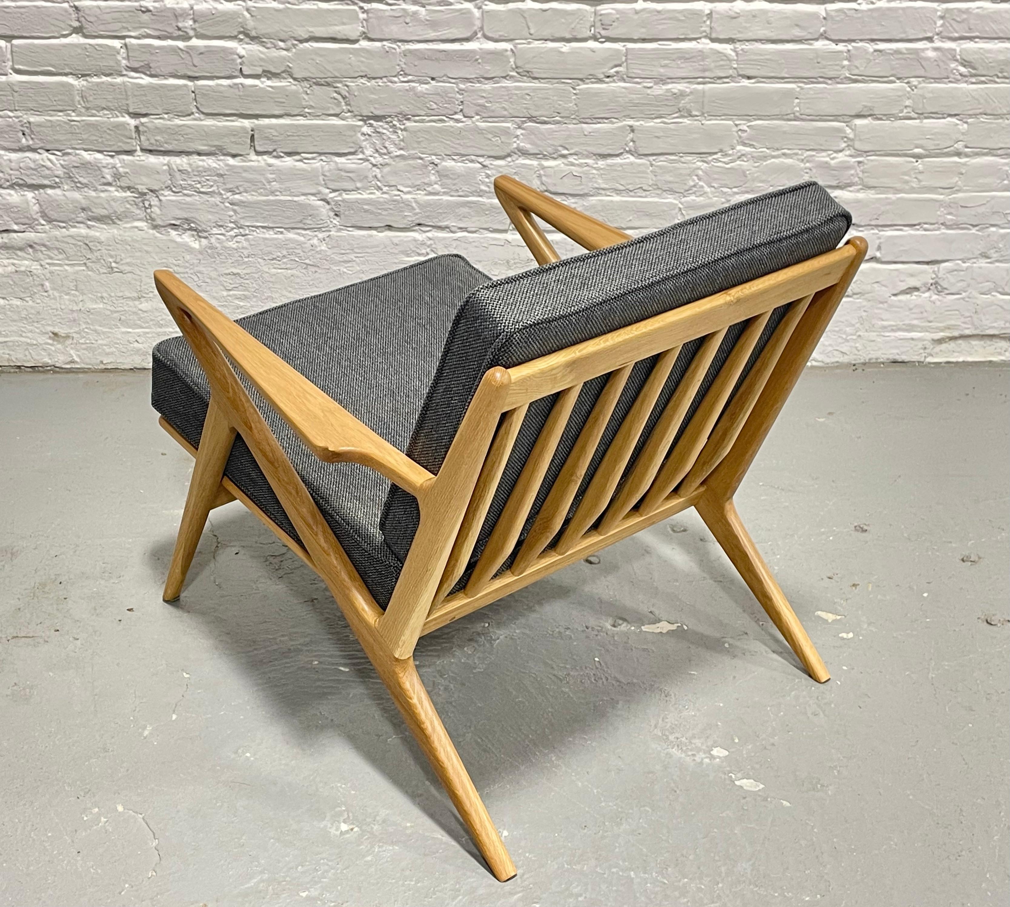 Chaise longue en chêne de style moderne du milieu du siècle, fabriquée à la main en vente 2