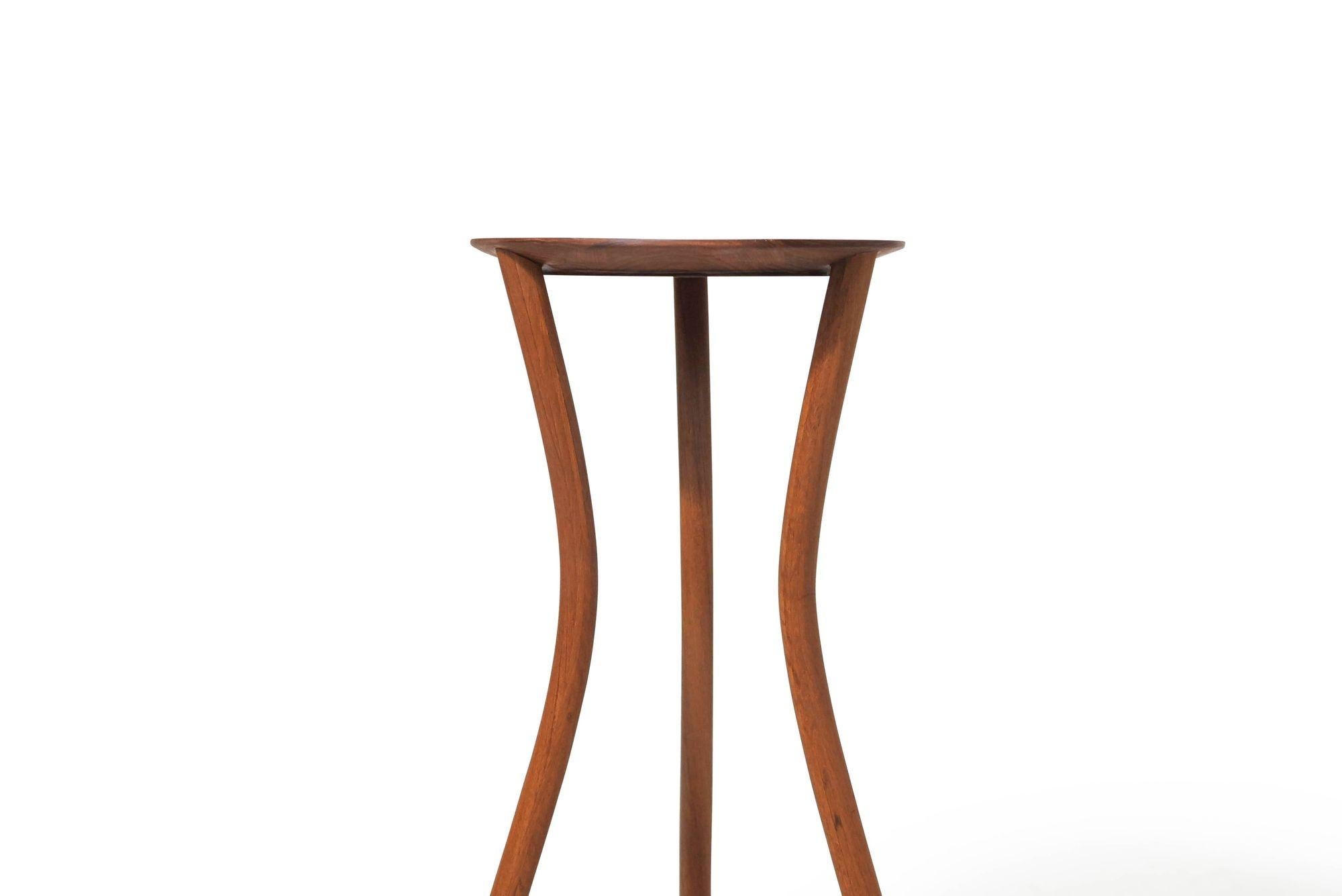 Handcrafted Mid-century Solid Teak Plant Stand 3