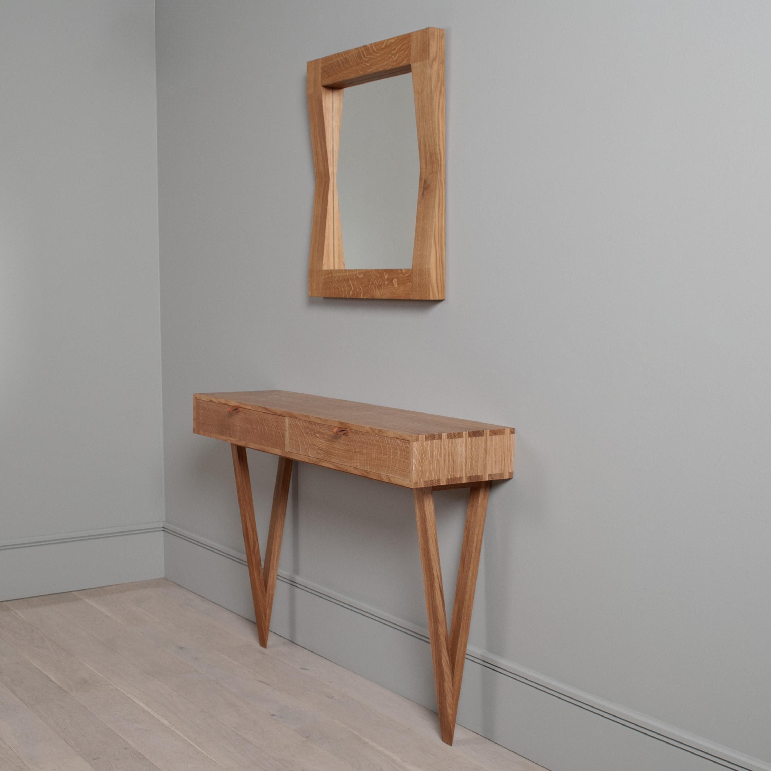 Meuble-lavabo moderne en Oak, fabriqué à la main en vente 2