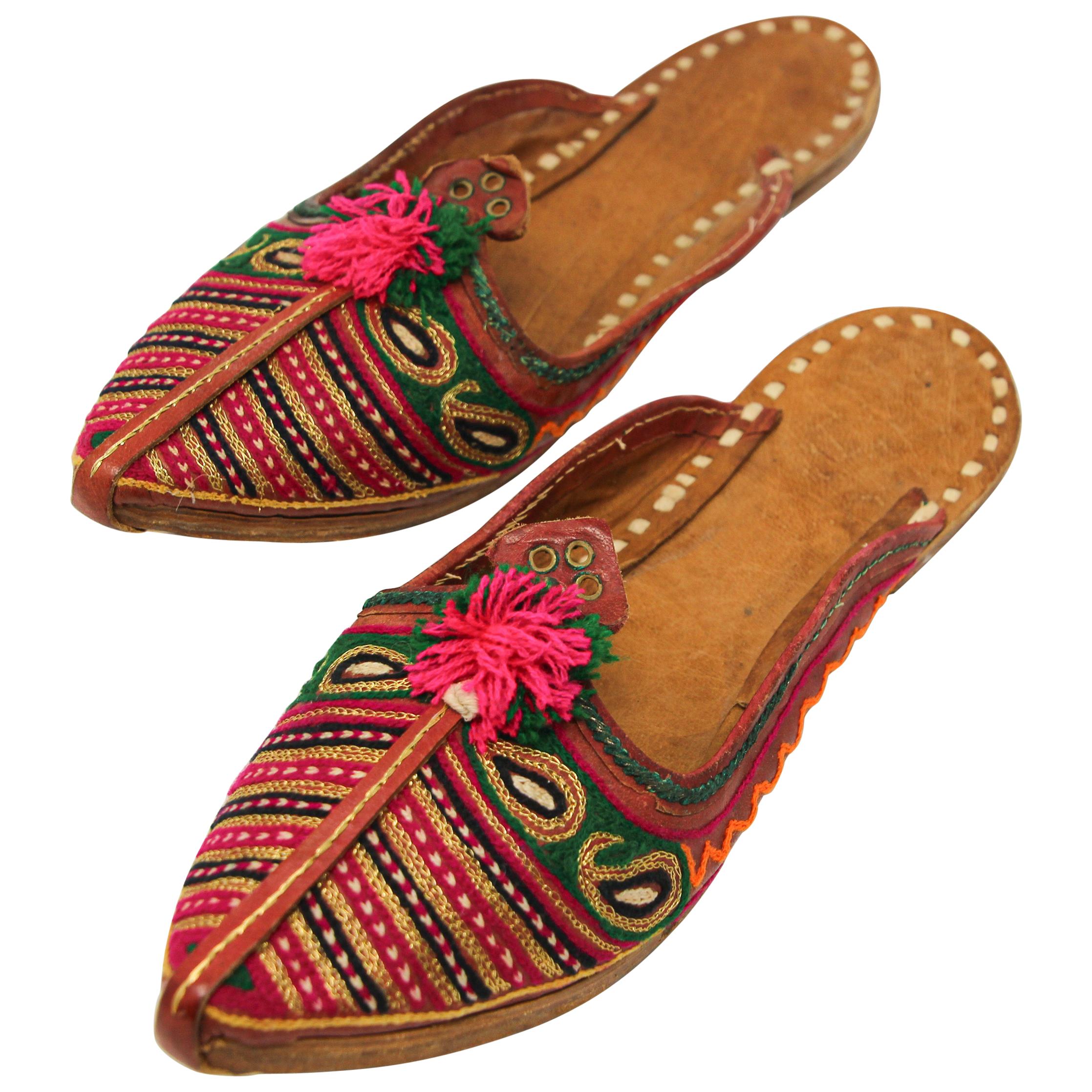 Handcrafted Moorish Leather Ethnic Turkish Gold Embroidered Shoes For Sale