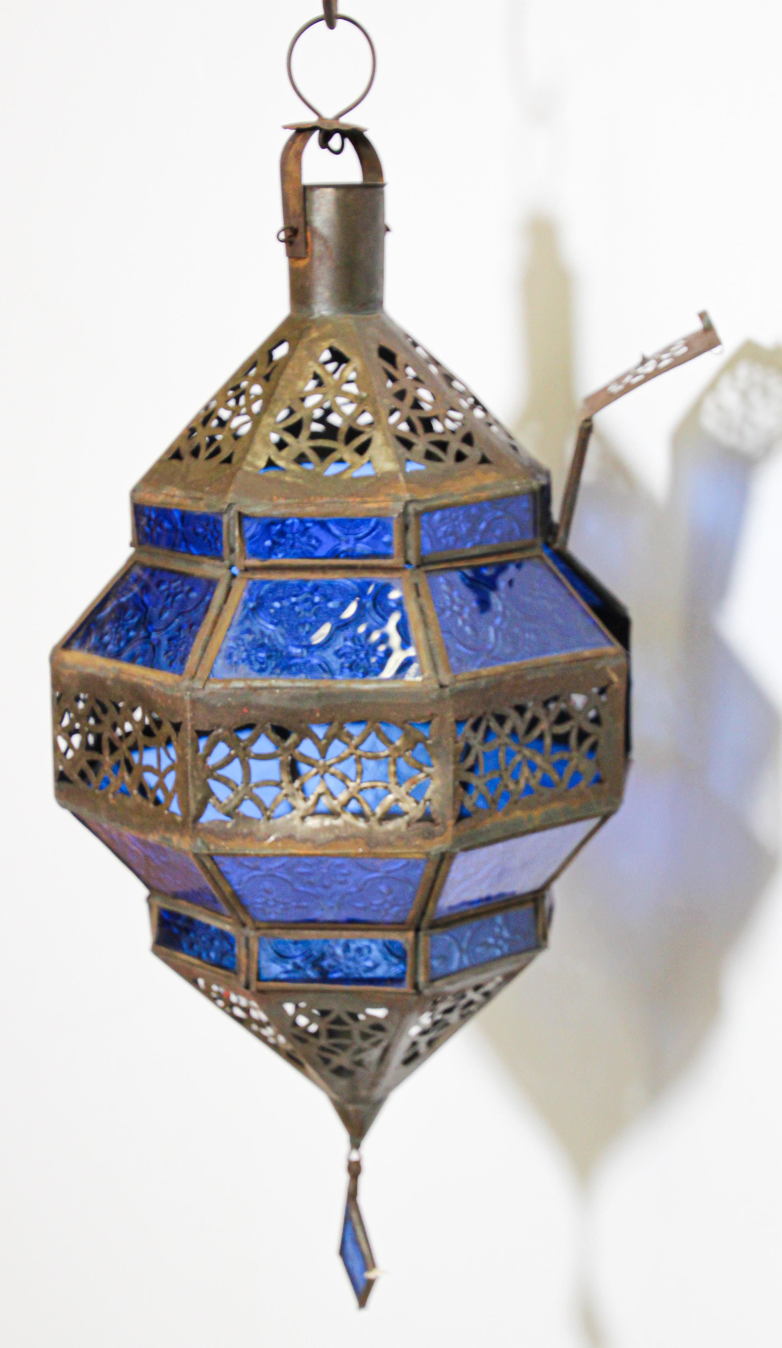 Handcrafted Moroccan Blue Glass Lantern, Metal Octagonal Diamond Shape For Sale 1