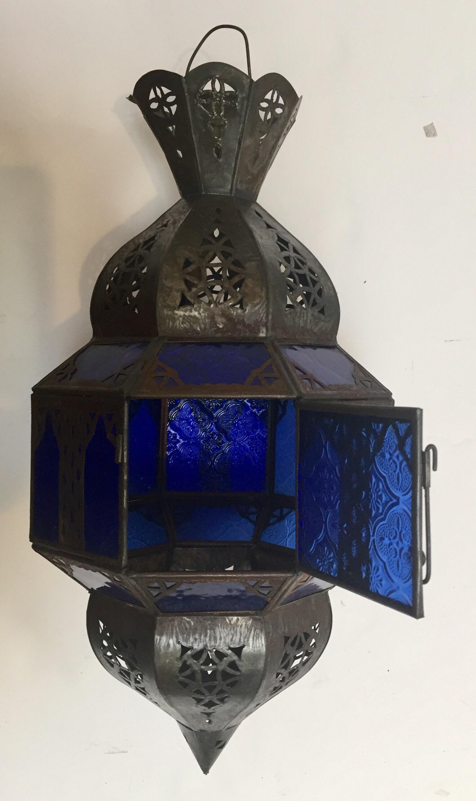 Handcrafted Moroccan Metal and Blue Glass Lantern, Octagonal Shape For Sale 6