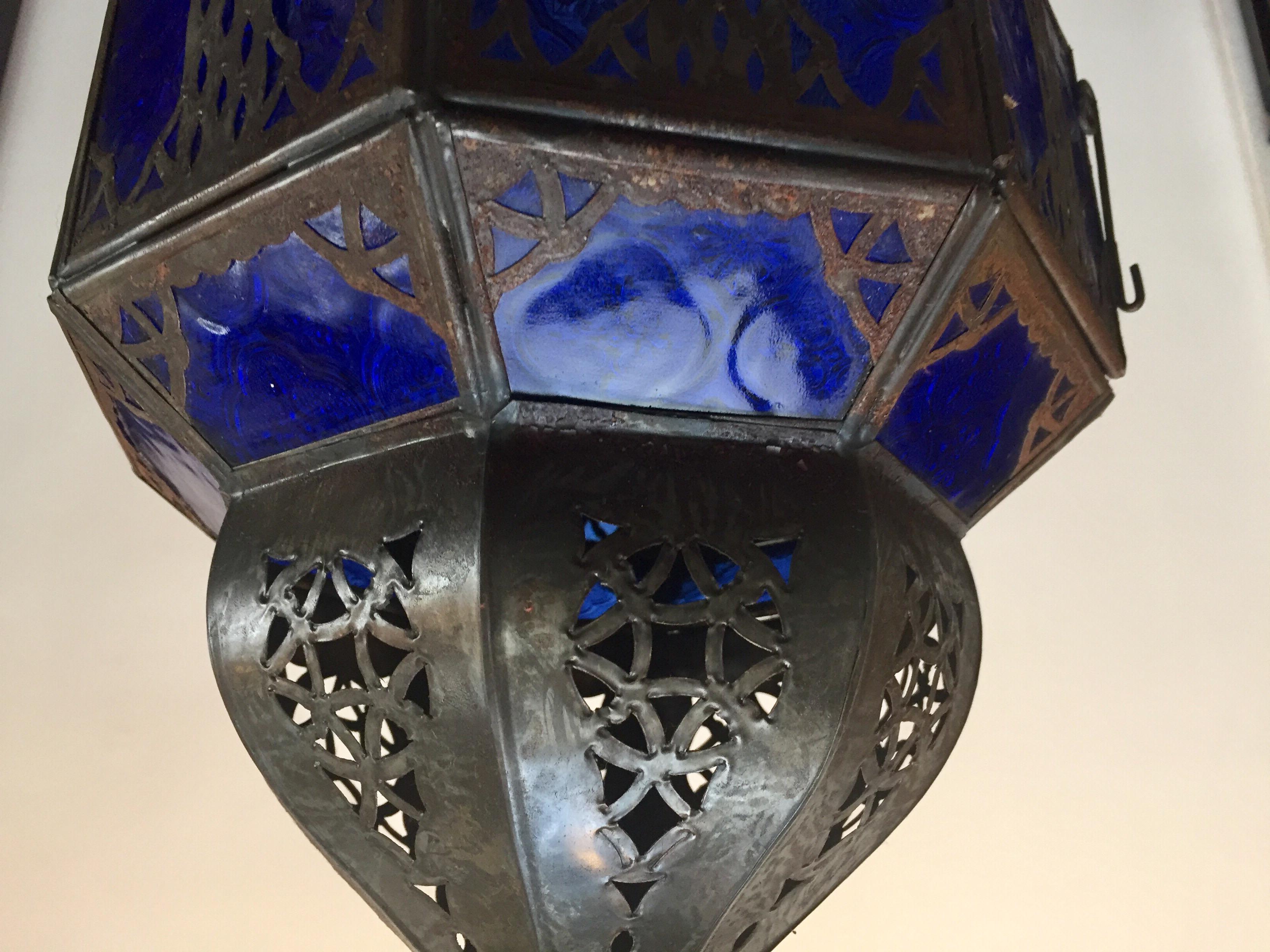 Handcrafted Moroccan Metal and Blue Glass Lantern, Octagonal Shape For Sale 10