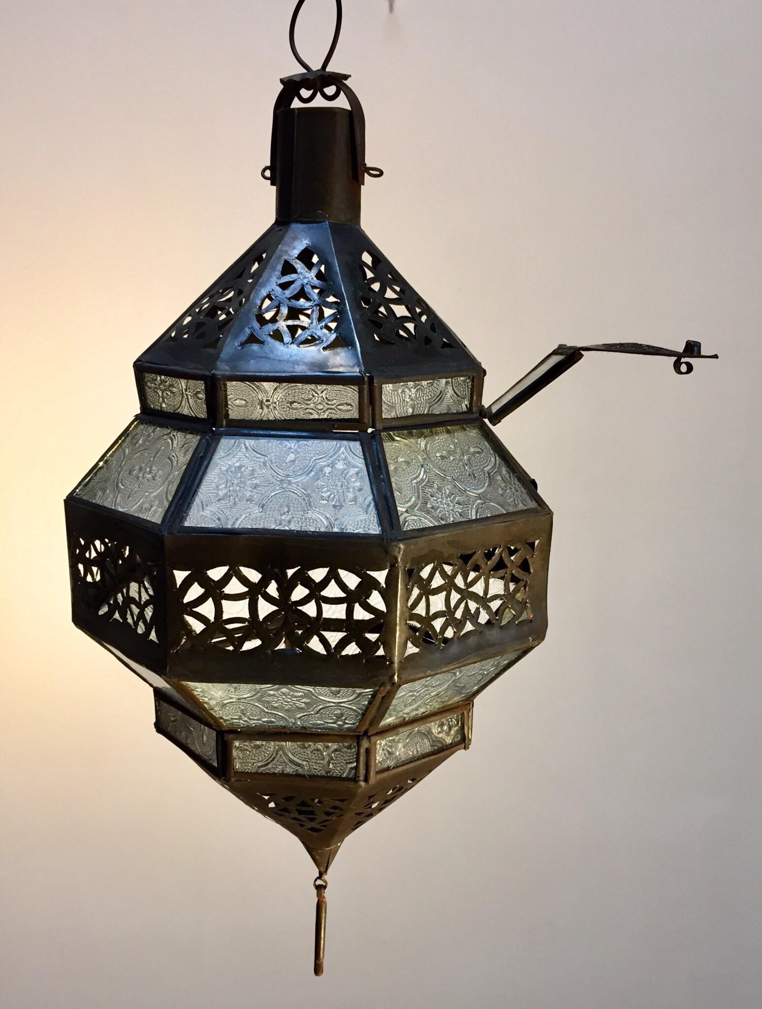 Marokkanische Metalllaterne, handgefertigt, achteckige Form mit klarem Glas 5