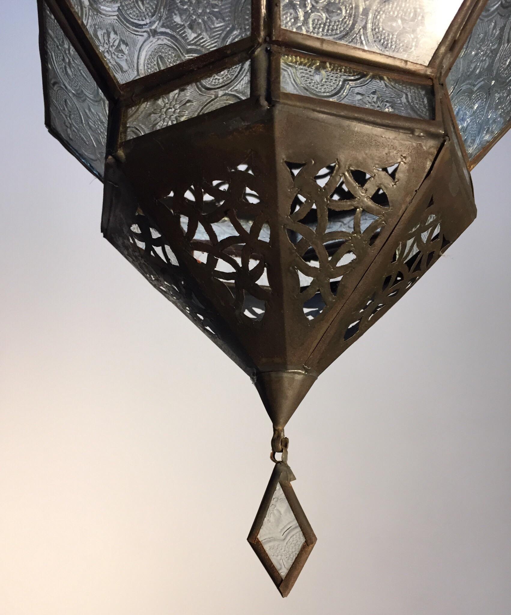 Marokkanische Metalllaterne, handgefertigt, achteckige Form mit klarem Glas 12